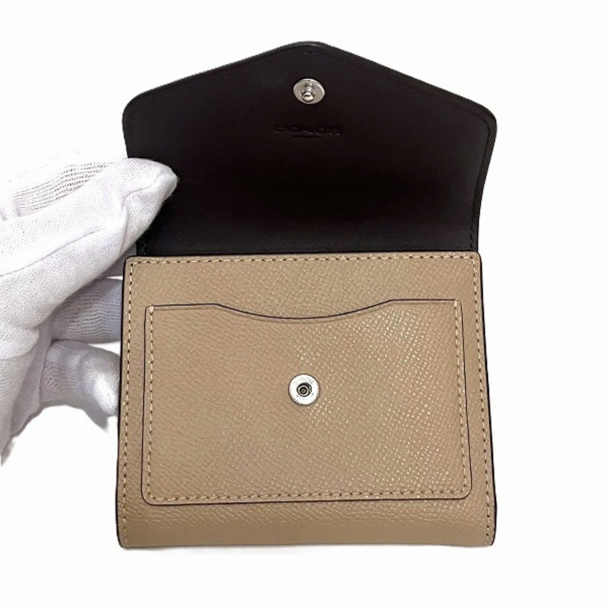 Coach Leather Wallet (Tri-Fold) (Pre-Owned)