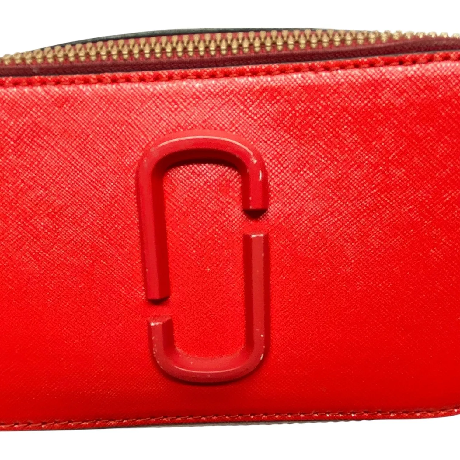 Crossbody Luxury Designer By Marc Jacobs  Size: Small