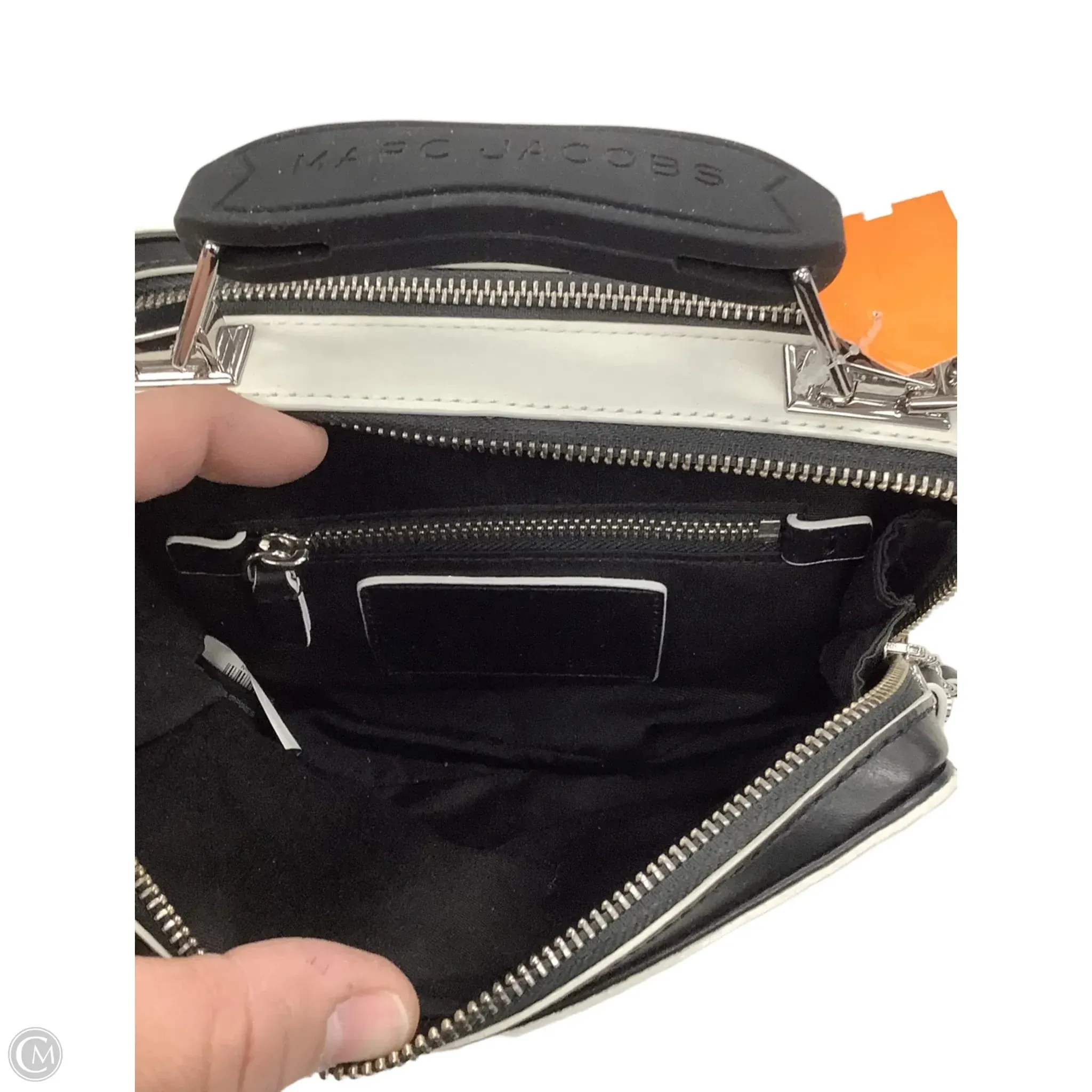 Crossbody Luxury Designer By Marc Jacobs, Size: Small