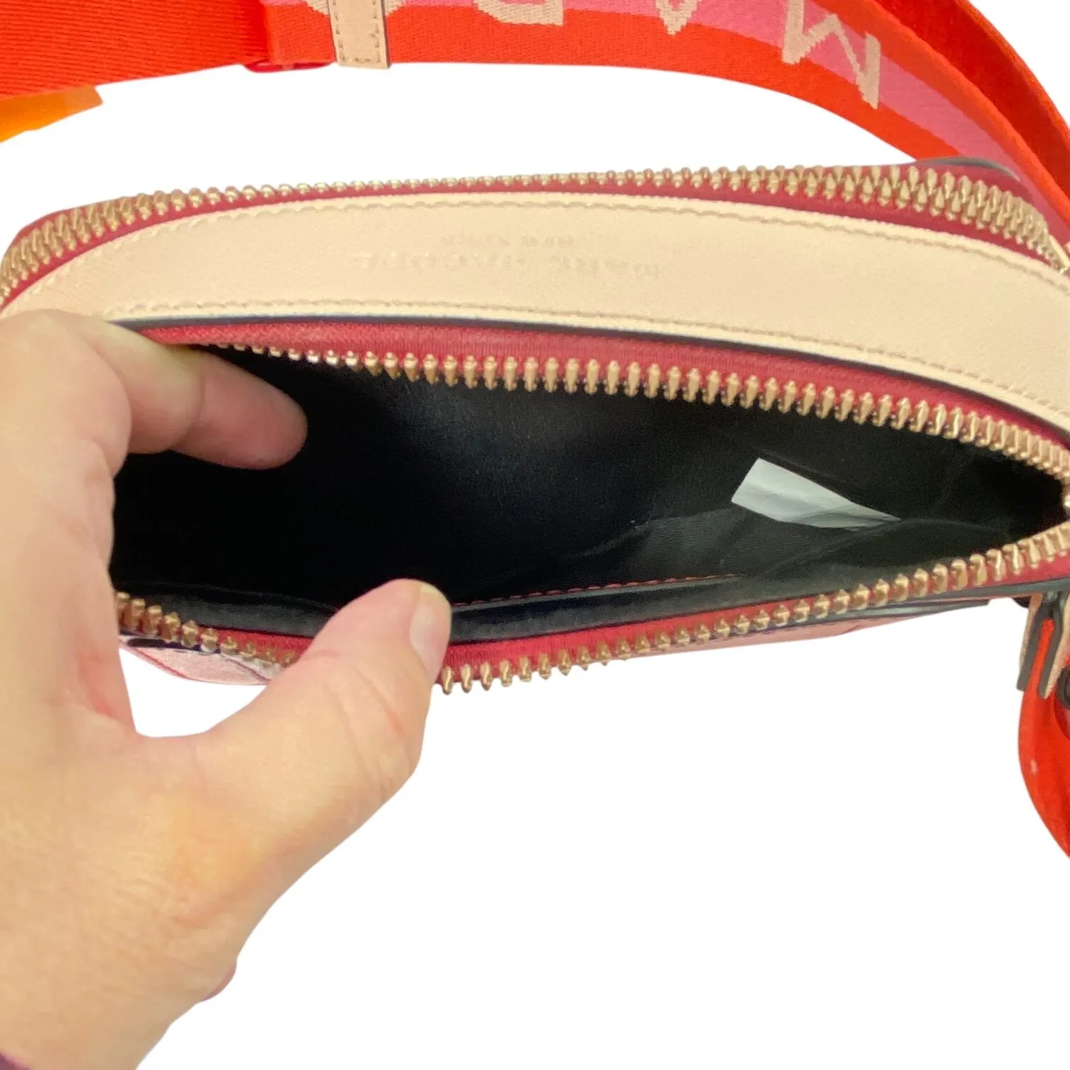Crossbody Luxury Designer By Marc Jacobs  Size: Small