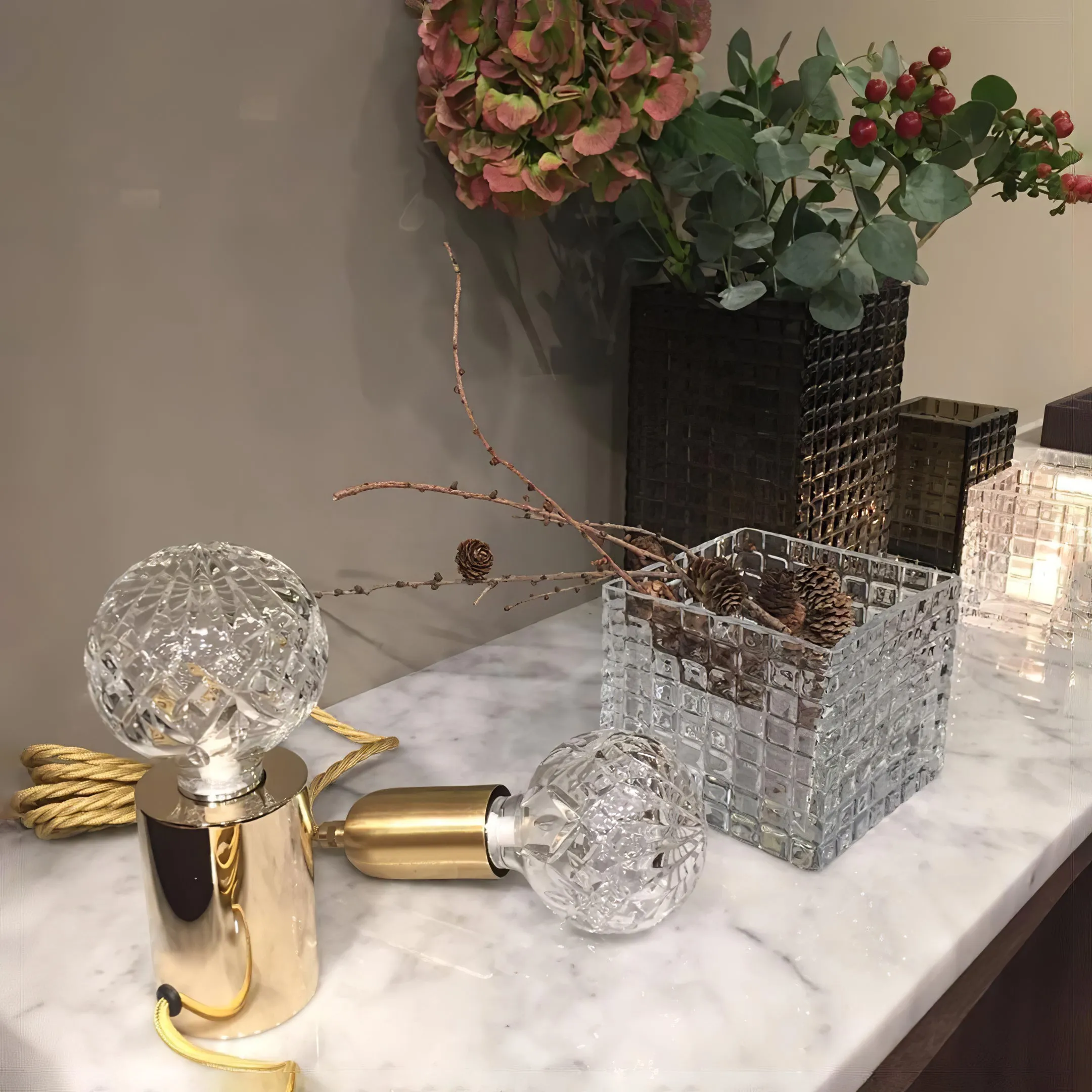 Crystal Bulb Table Lamp