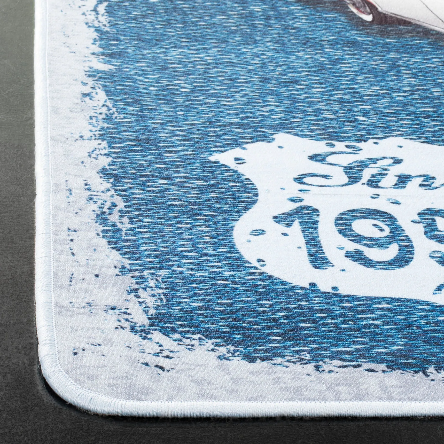 Daytona Machine Washable Non-Slip Area Rug, Light Grey / Blue Novelty Style Easy Care