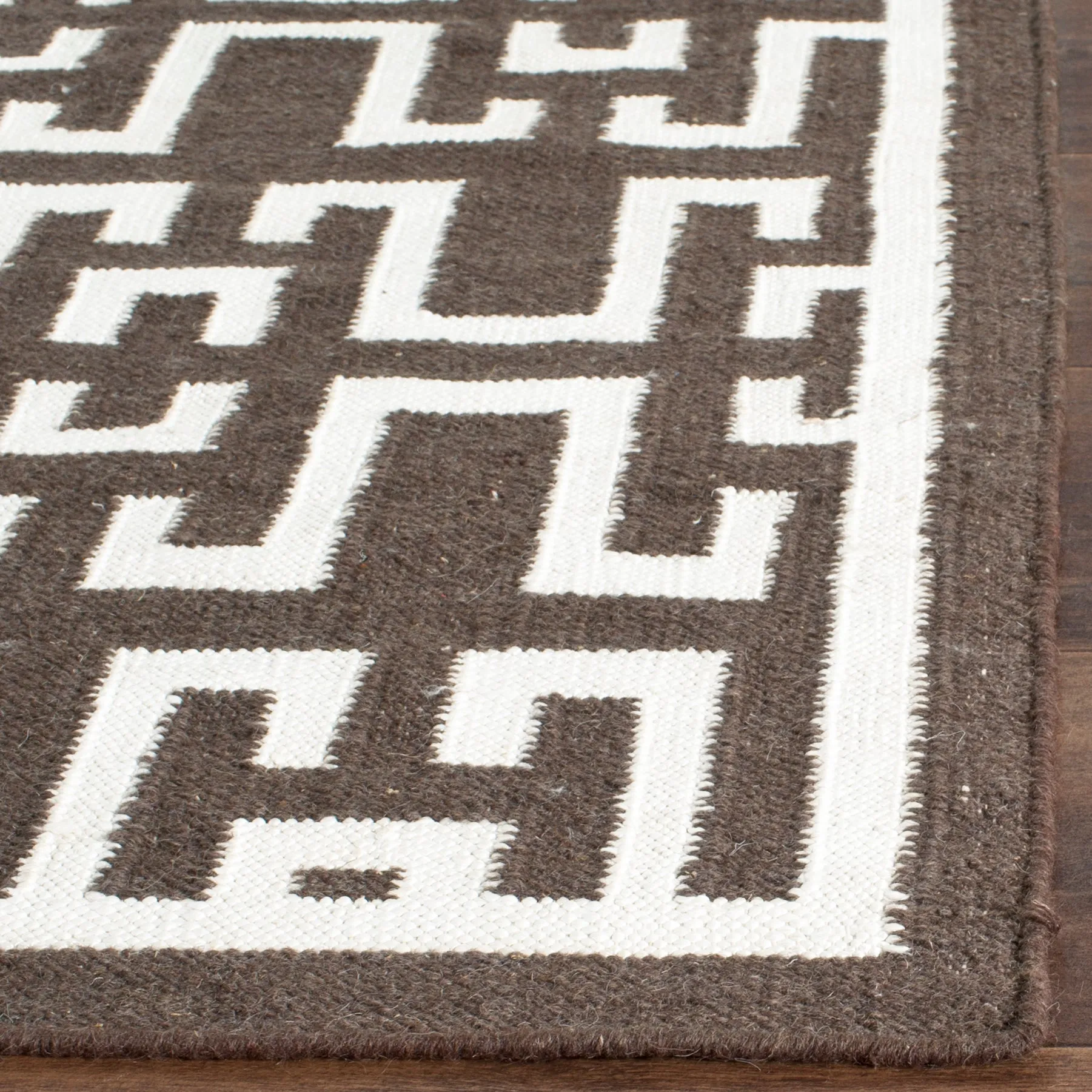 Dhurries Flat Weave Area Rug, Chocolate / Ivory Contemporary Style Easy Care