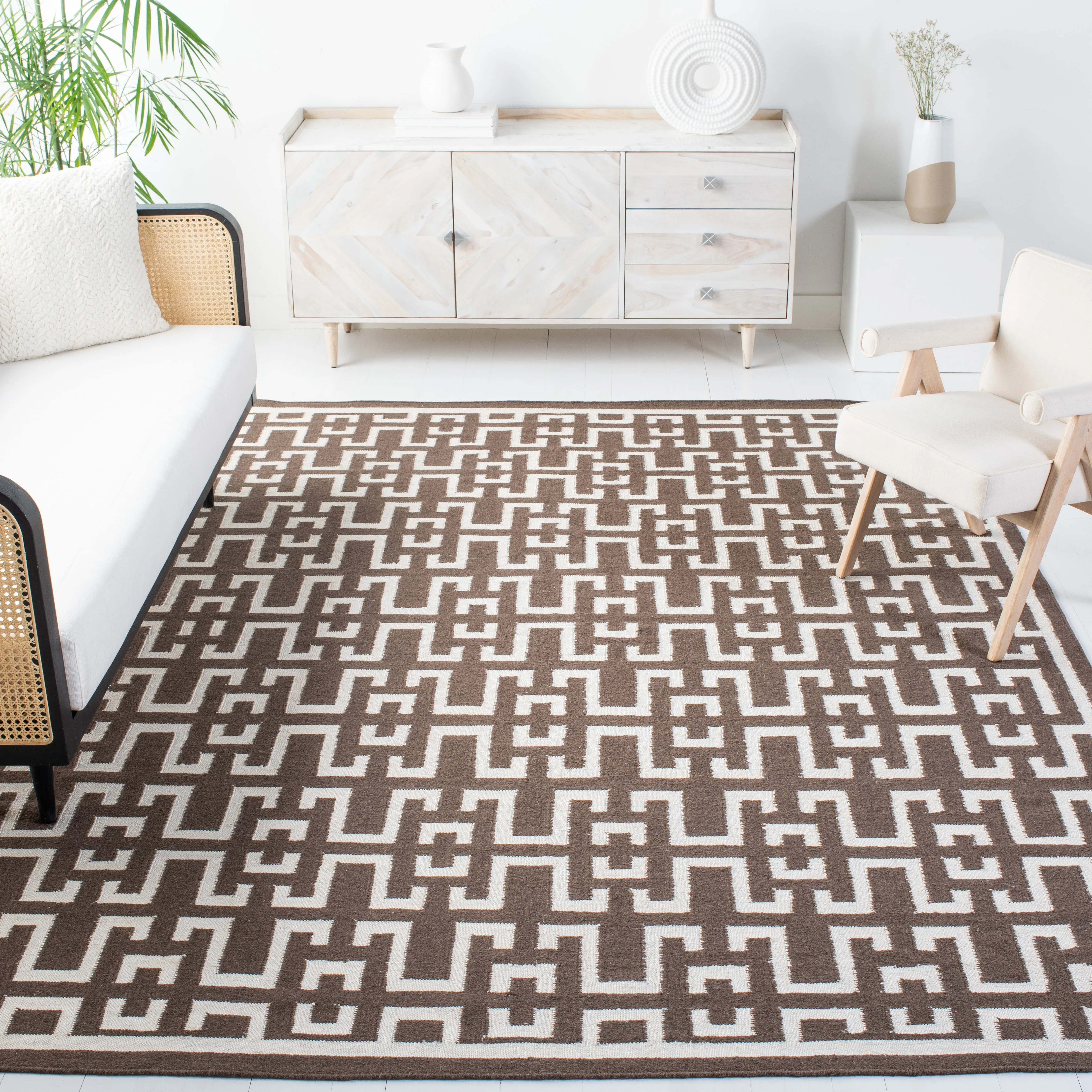 Dhurries Flat Weave Area Rug, Chocolate / Ivory Contemporary Style Easy Care