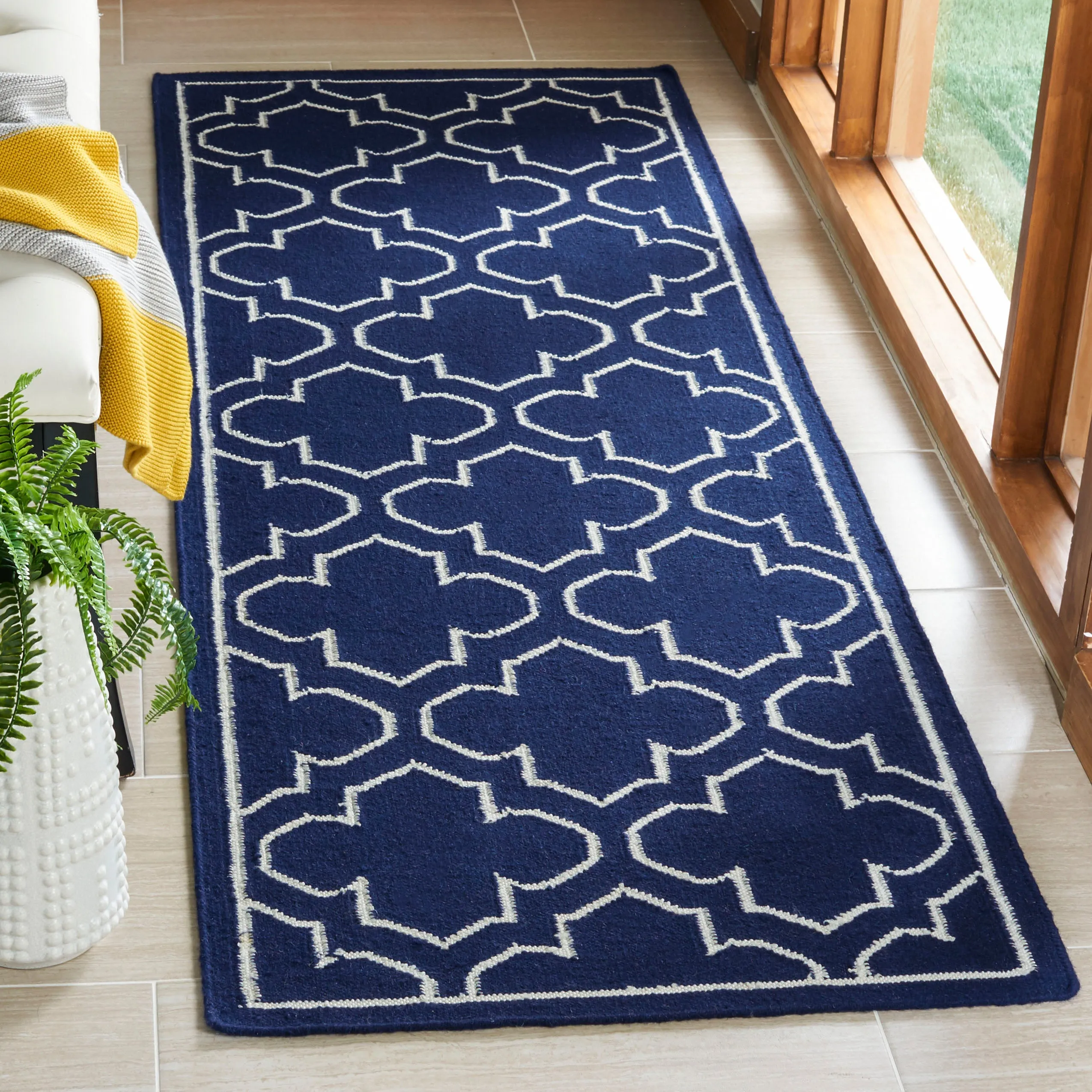 Dhurries Hand Made Area Rug, Navy / Ivory Contemporary Style Non Shedding