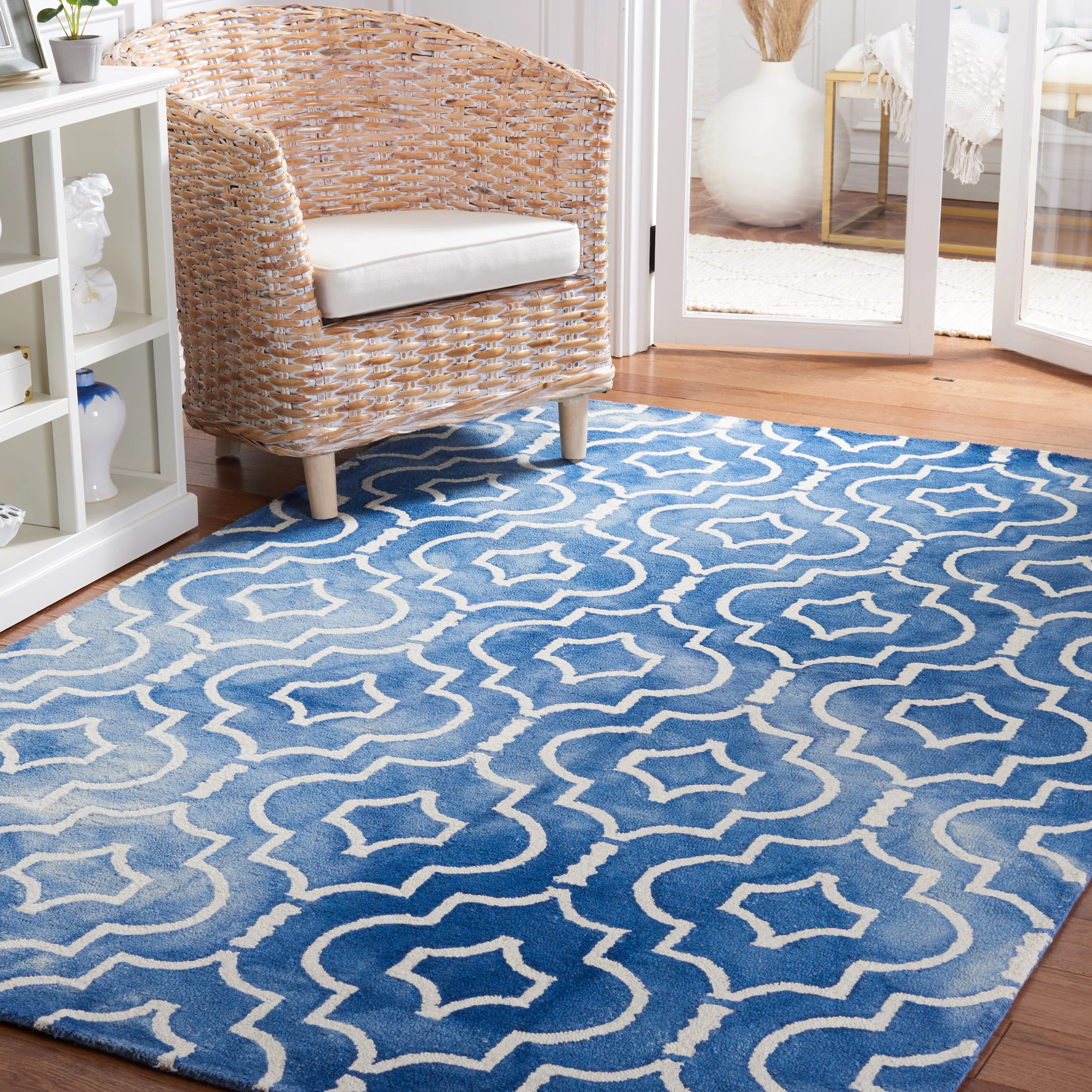 Dip Dye Hand Made Area Rug, Blue / Ivory Contemporary Style Non Shedding Area Rugs deal online