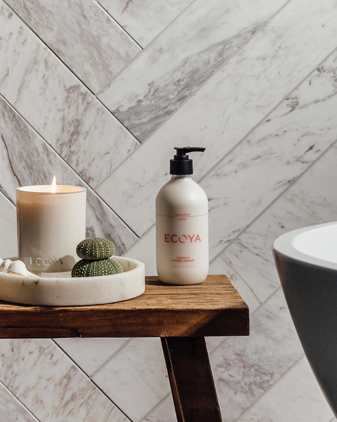 Ecoya Guava & Lychee Sorbet Hand & Body Lotion 450ml
