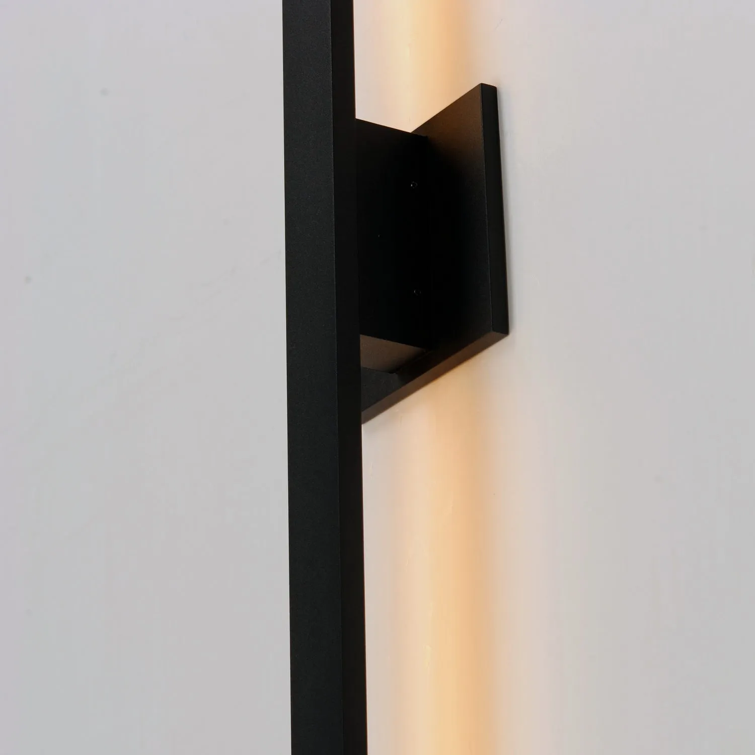 ET2 LED Outdoor Wall Sconce