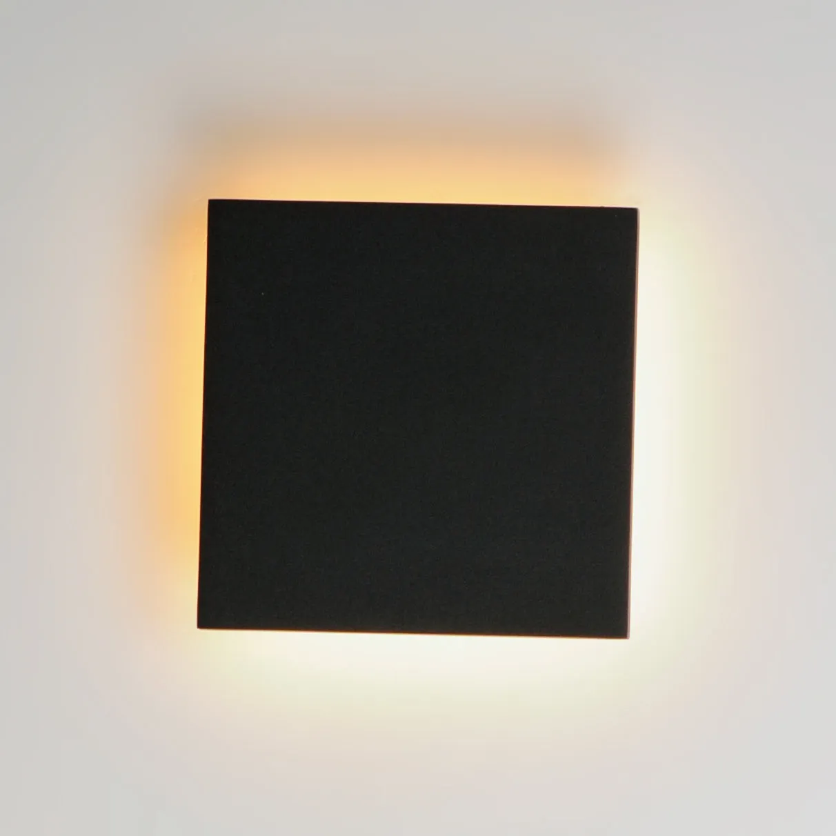 ET2 LED Outdoor Wall Sconce