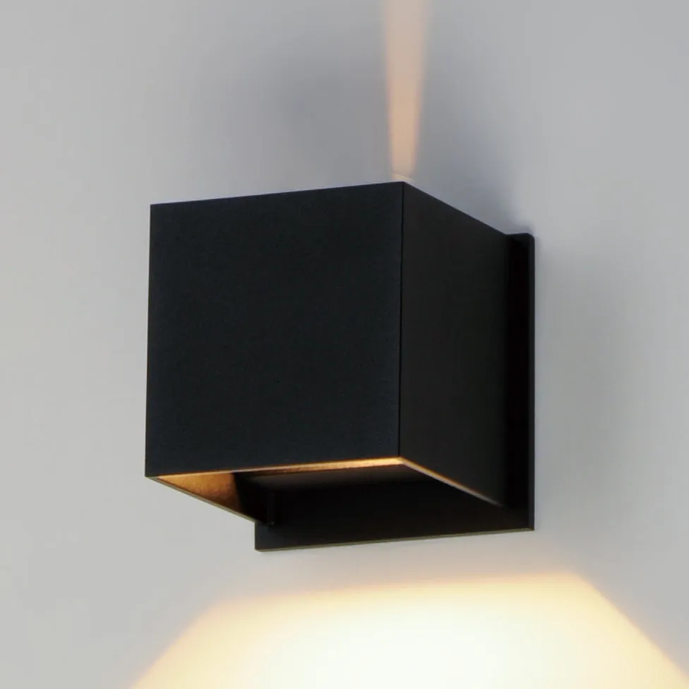 ET2 LED Outdoor Wall Sconce