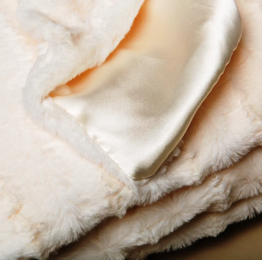 Faux Addict Luxury Faux Fur Throw