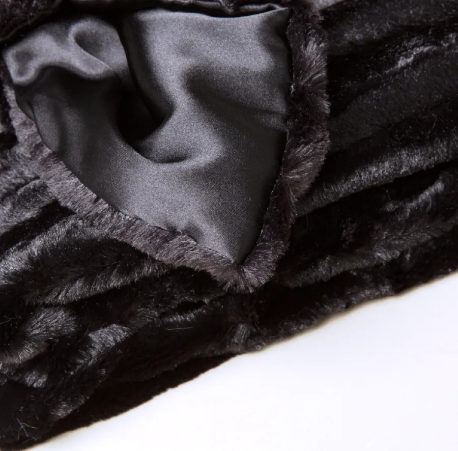 Faux Addict Luxury Faux Fur Throw