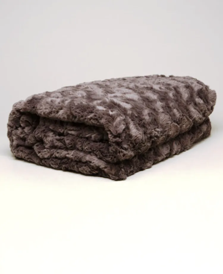 Faux Addict Luxury Faux Fur Throw