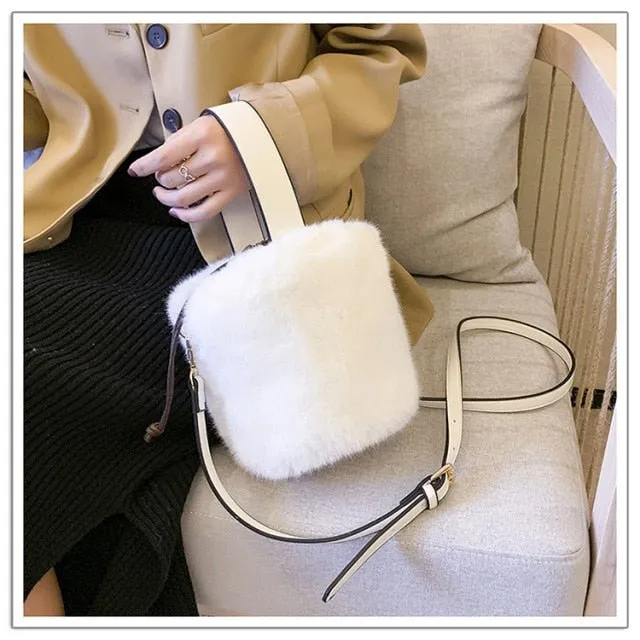 Faux Fur mini Bucket bag