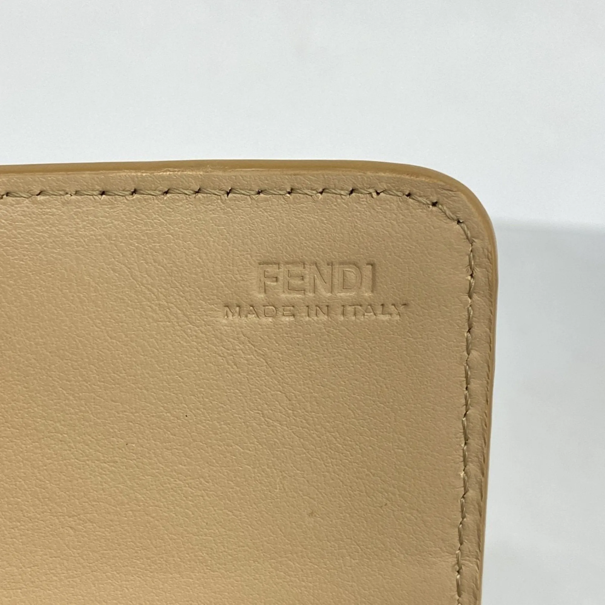 Fendi Leather Long Wallet (Bi-Fold) (Pre-Owned)