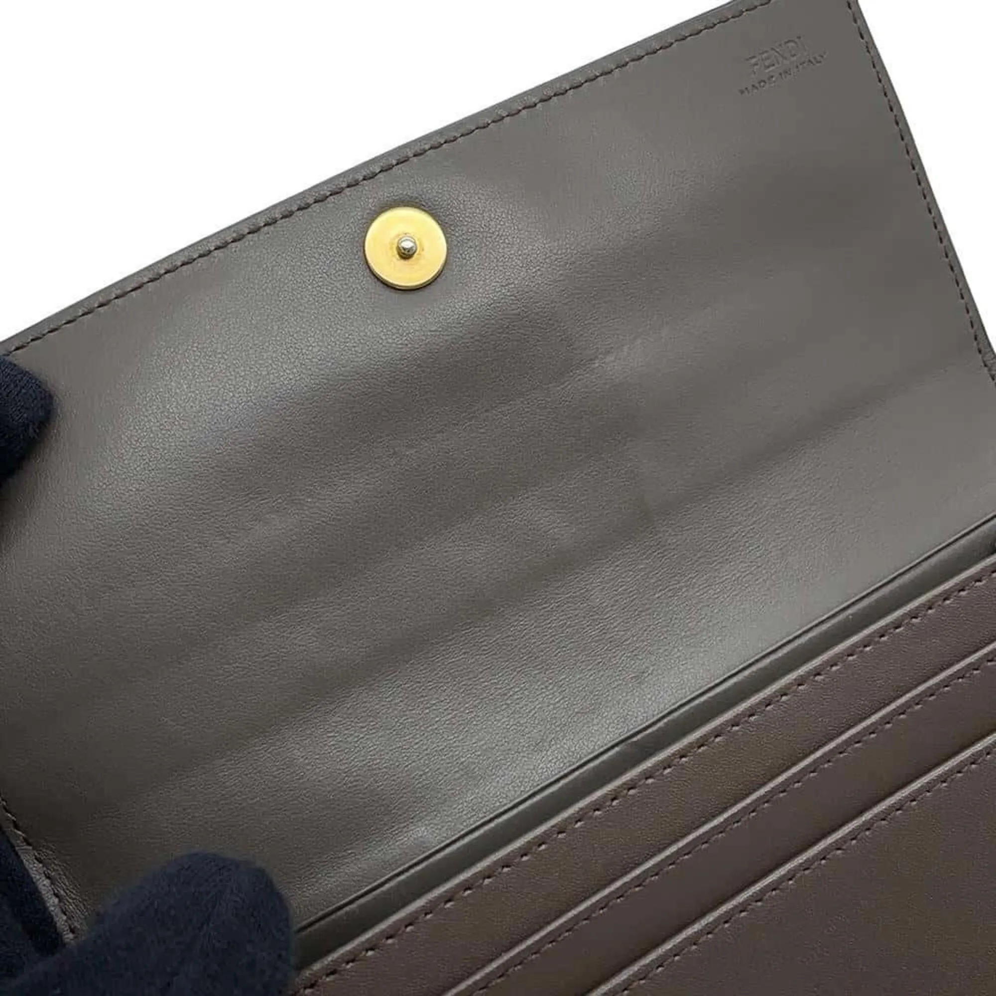 Fendi Leather Long Wallet (Bi-Fold) (Pre-Owned)