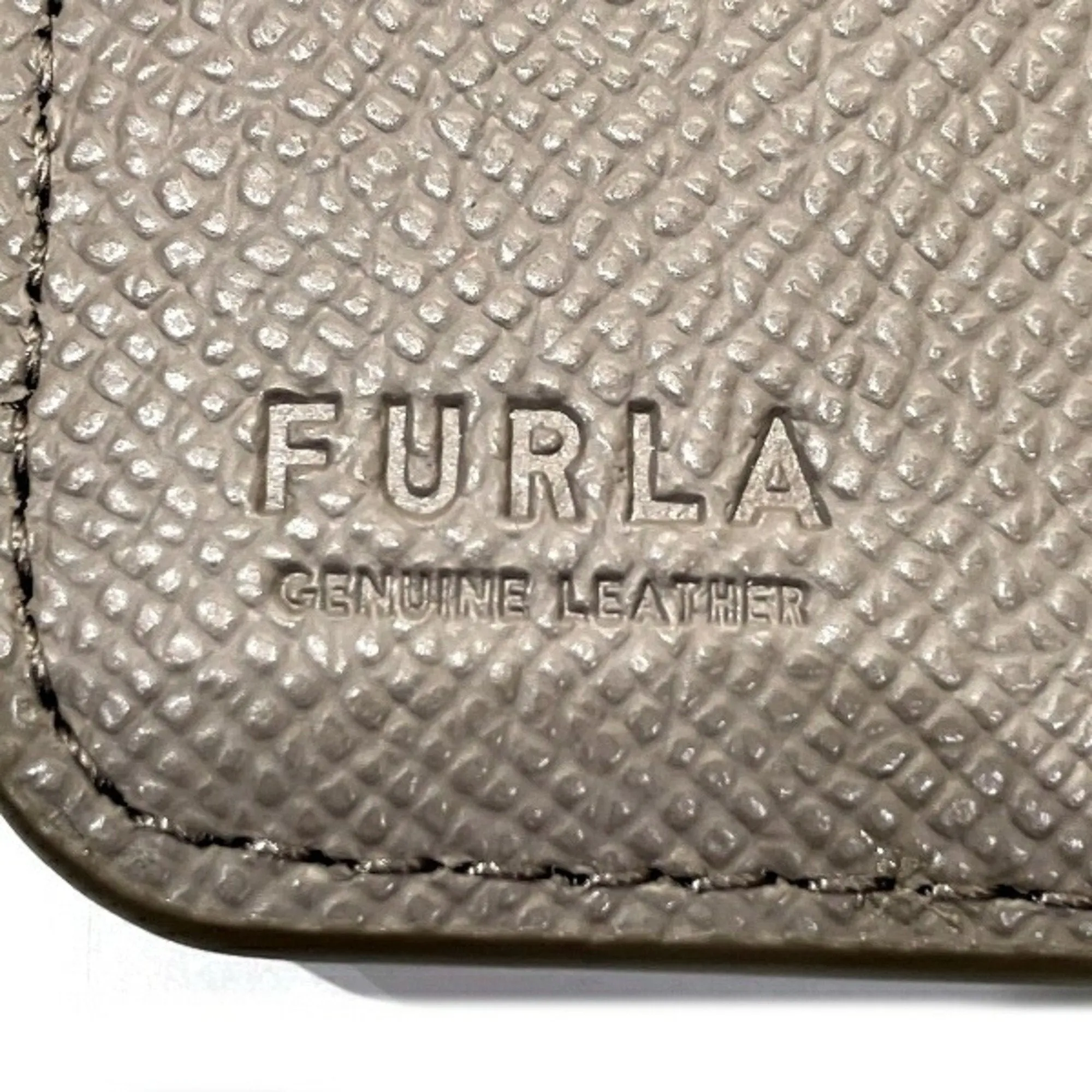 Furla Leather Wallet (Bi-Fold) (Pre-Owned)