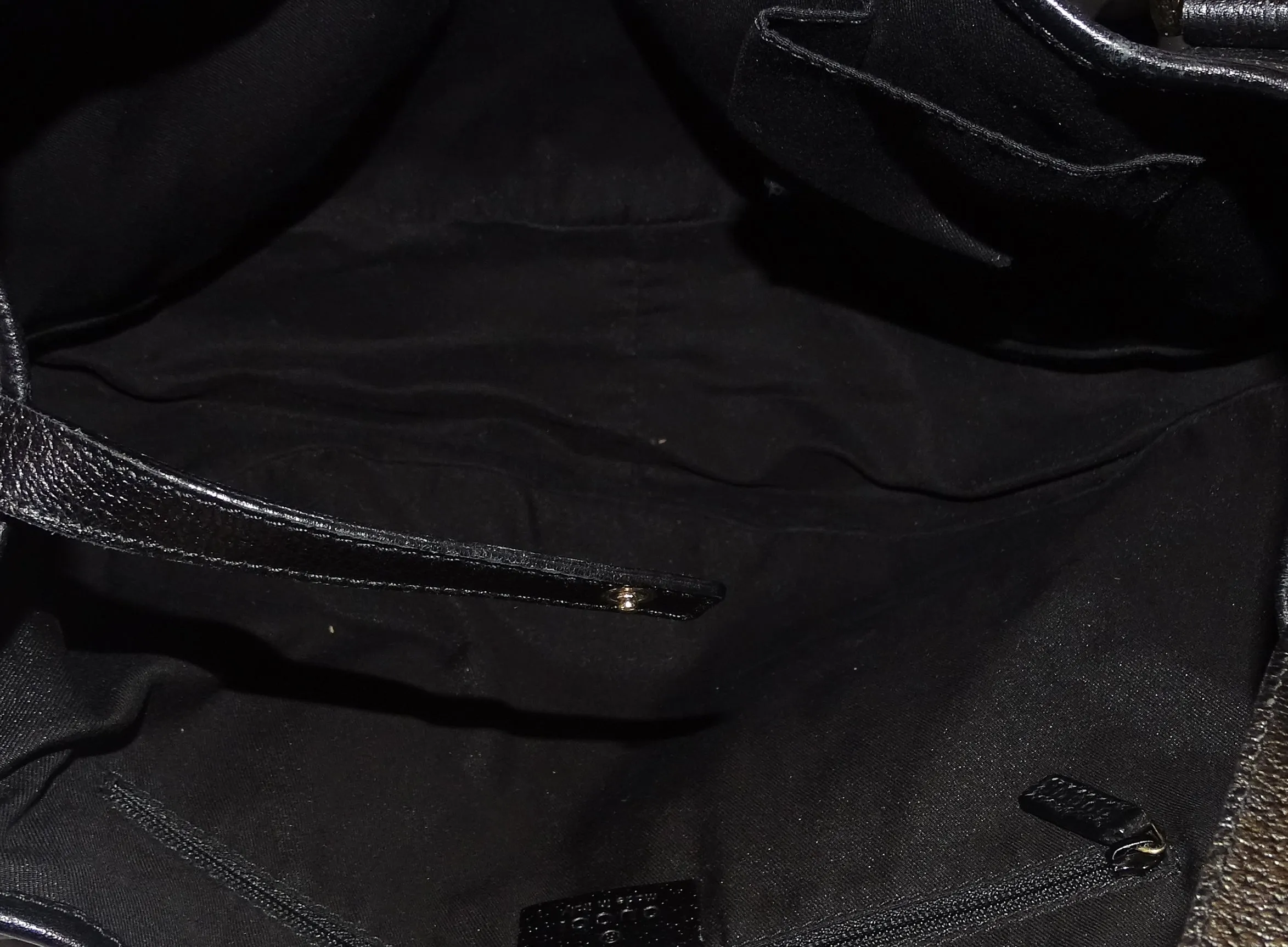 Gucci Black GG Abbey Shoulder Bag