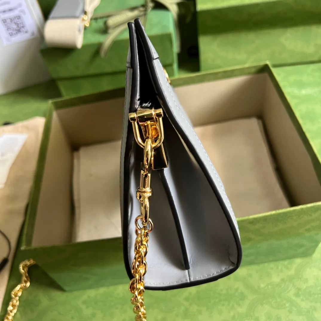 Gucci GG  Matelasse Leather Shoulder Bag