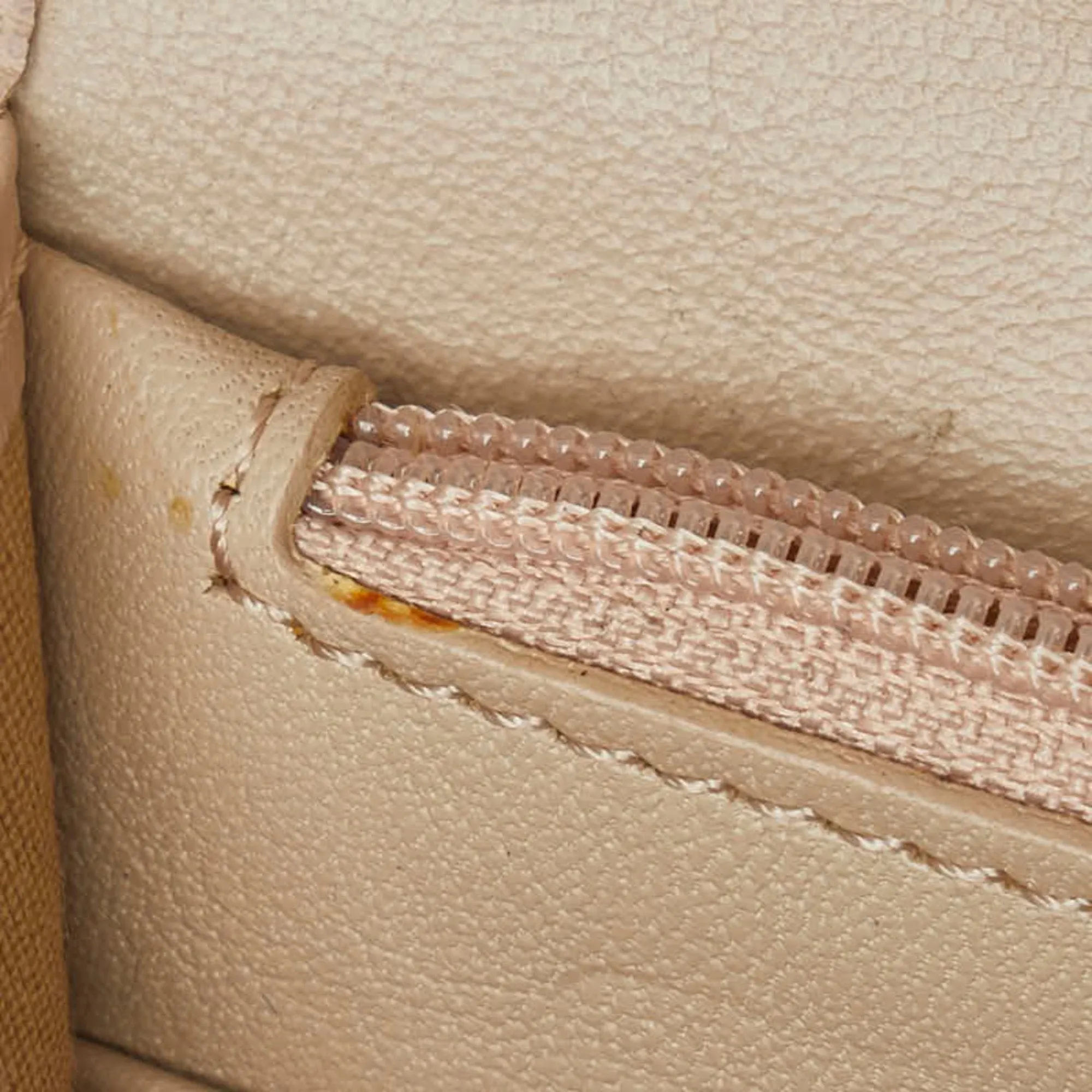 Jimmy Choo Leather Long Wallet (Bi-Fold) (Pre-Owned)