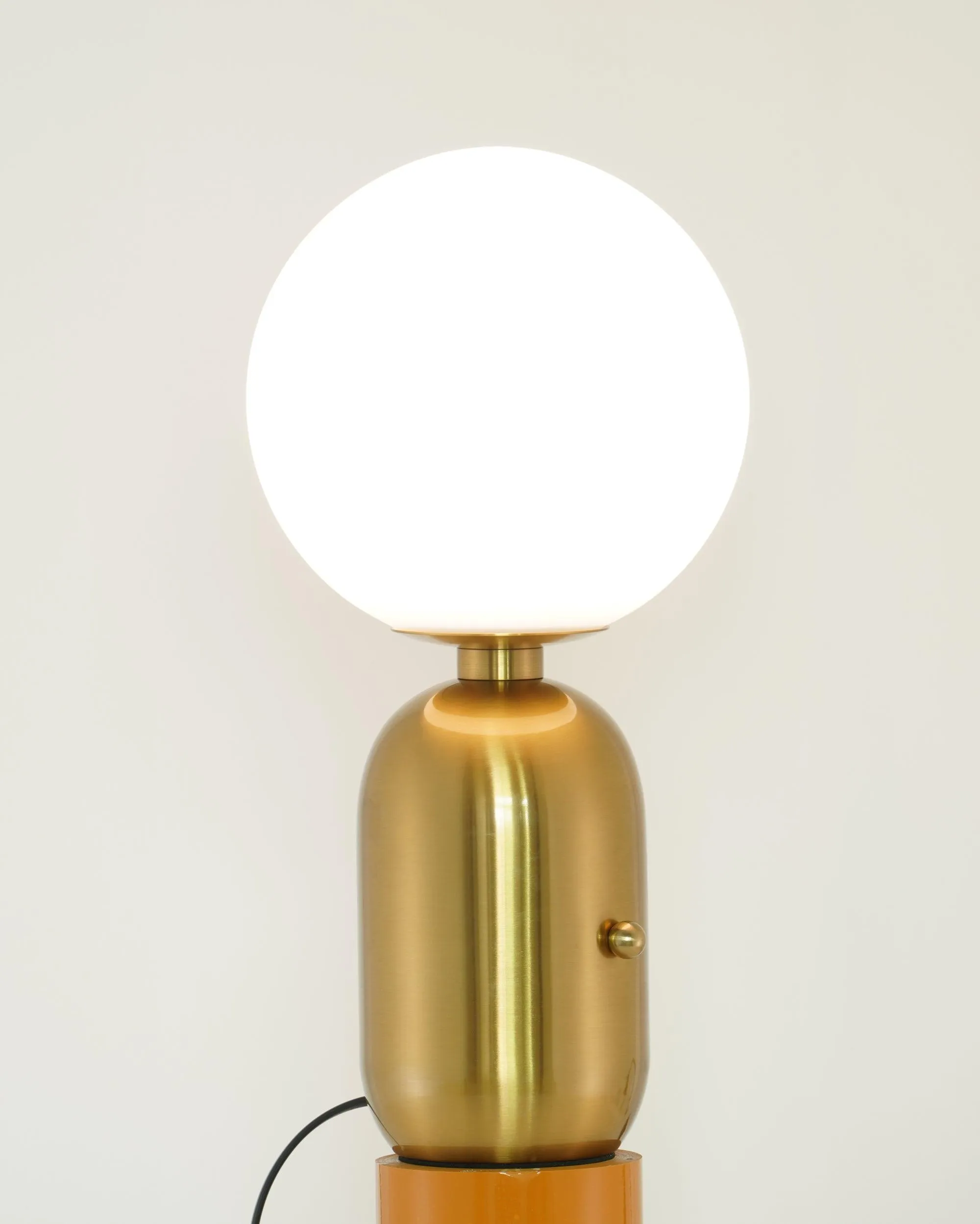 Kade Table Lamp