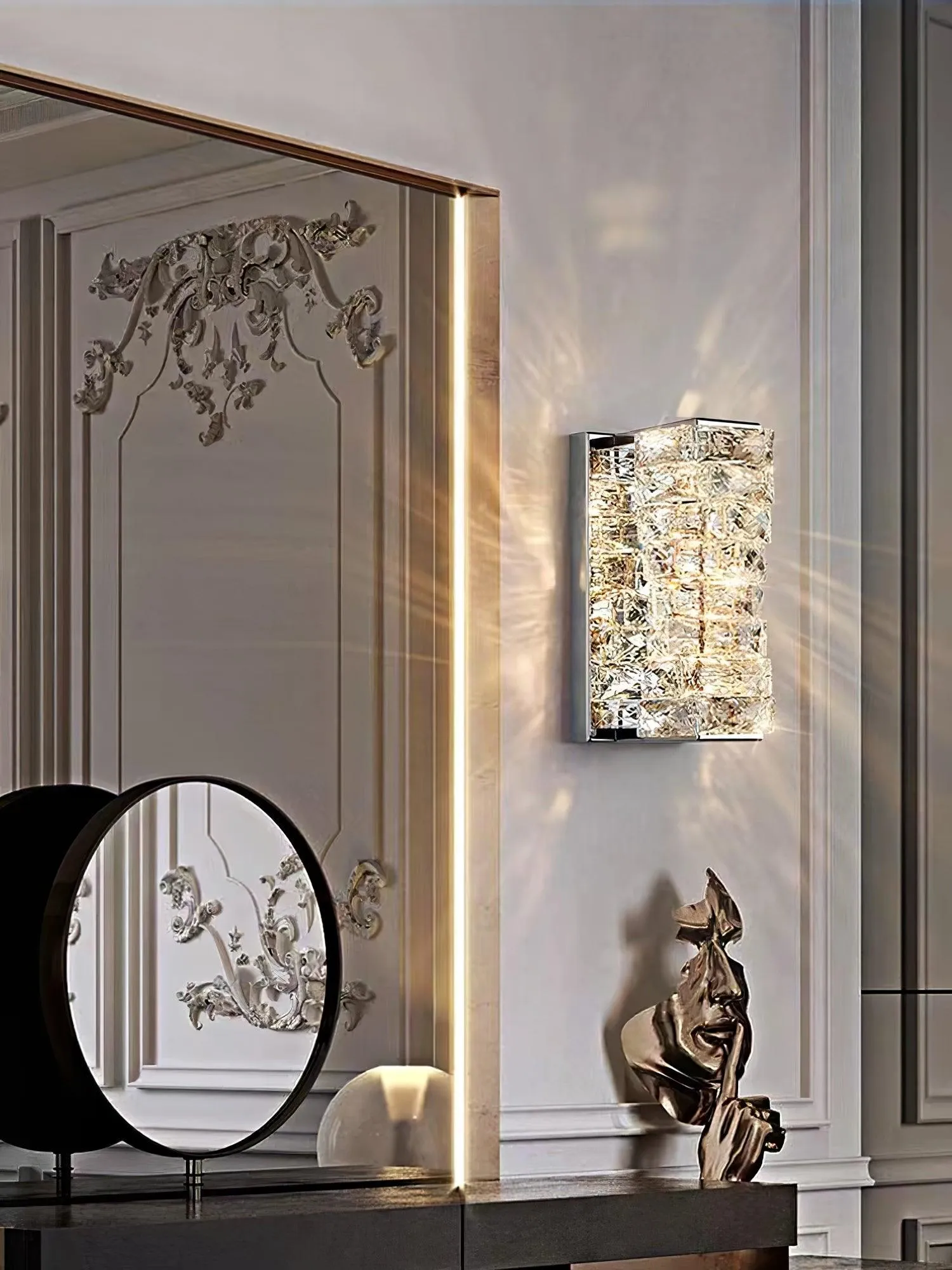 Laminated Crystal Wall Light