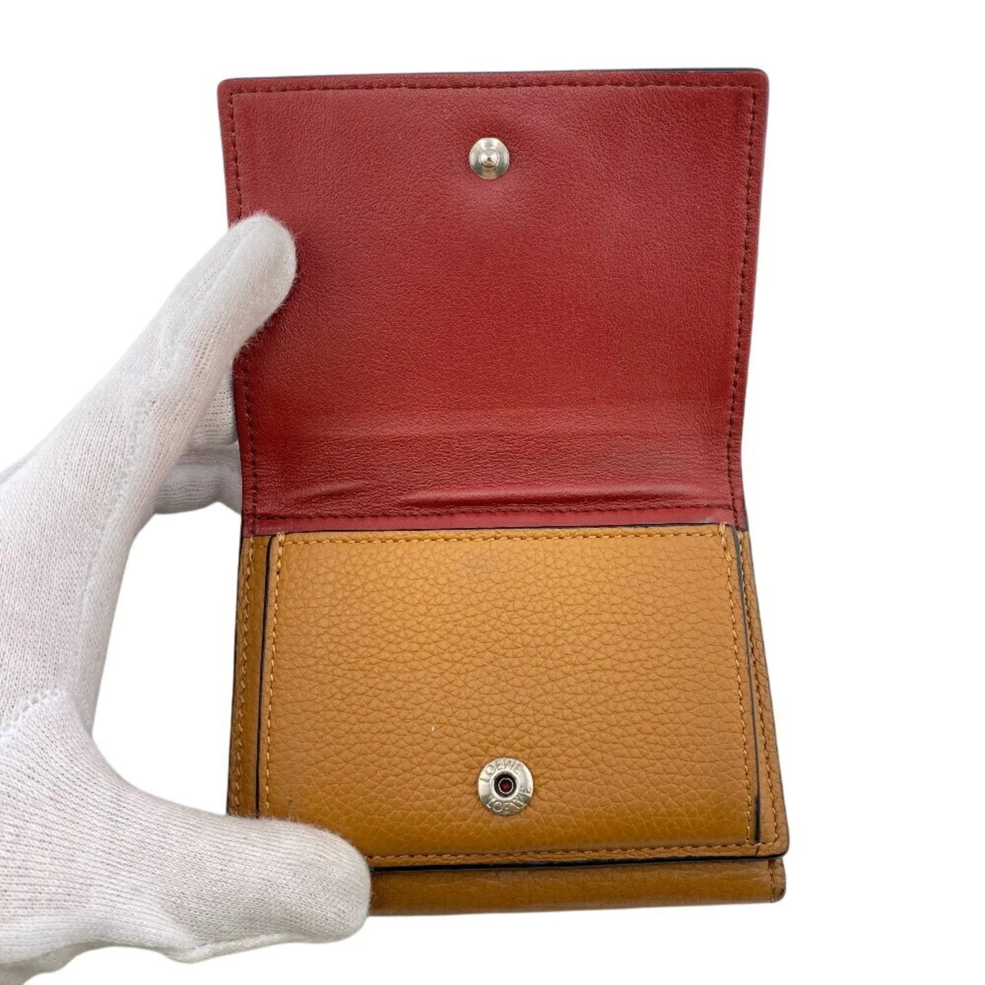 Loewe Leather Wallet (Tri-Fold) (Pre-Owned)
