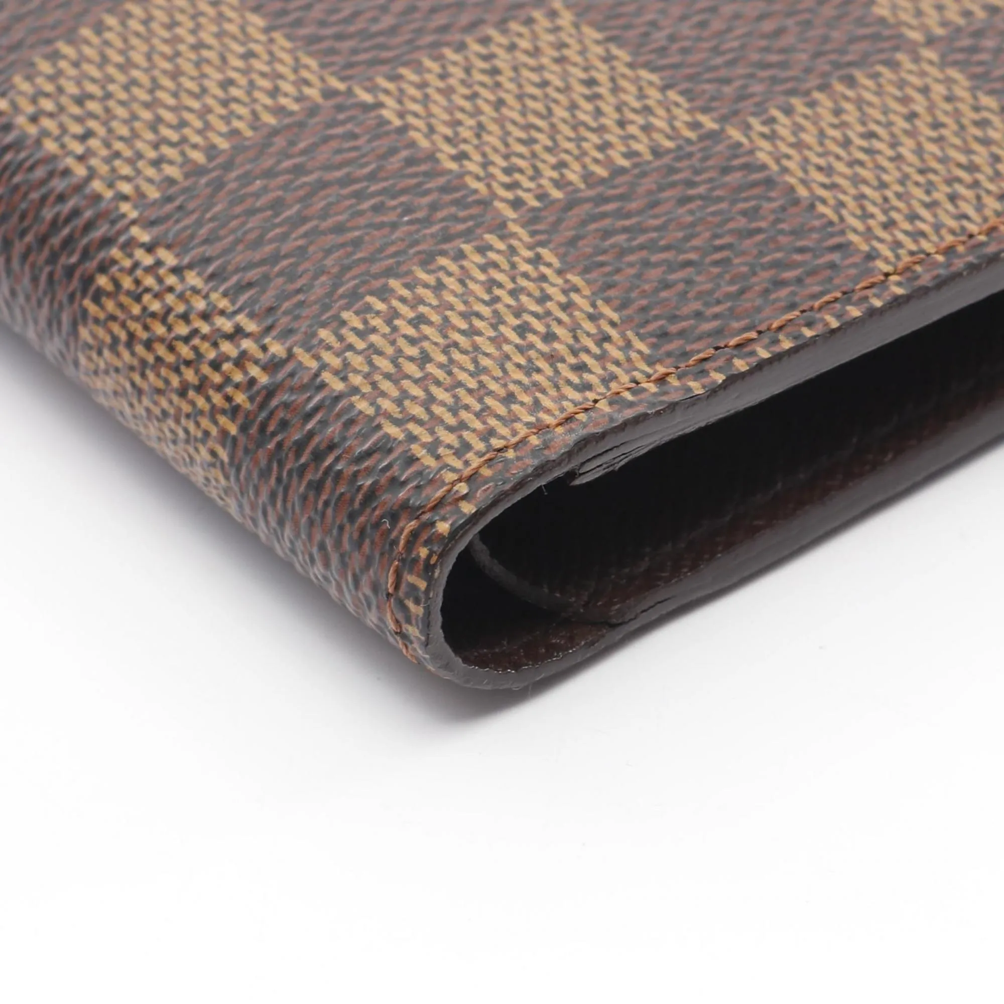 Louis Vuitton Coated Canvas Damier Canvas Pvc Wallet (Bi-Fold) (Pre-Owned)