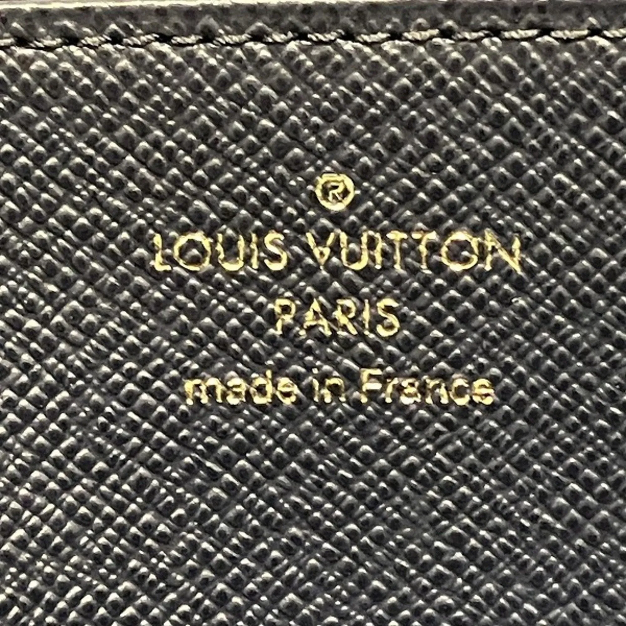 Louis Vuitton Epi Leather Middle Wallet (Bi-Fold) (Pre-Owned)
