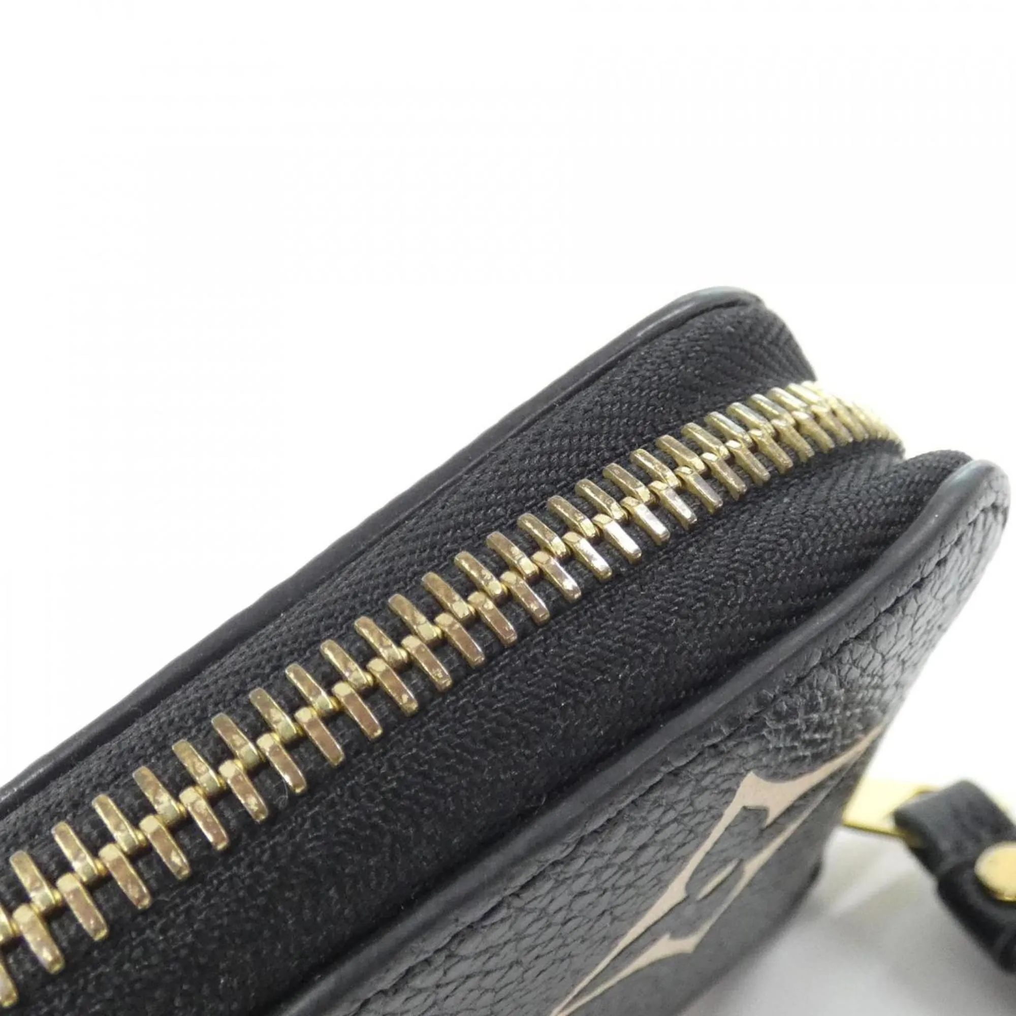 Louis Vuitton  Leather Long Wallet (Bi-Fold) (Pre-Owned)