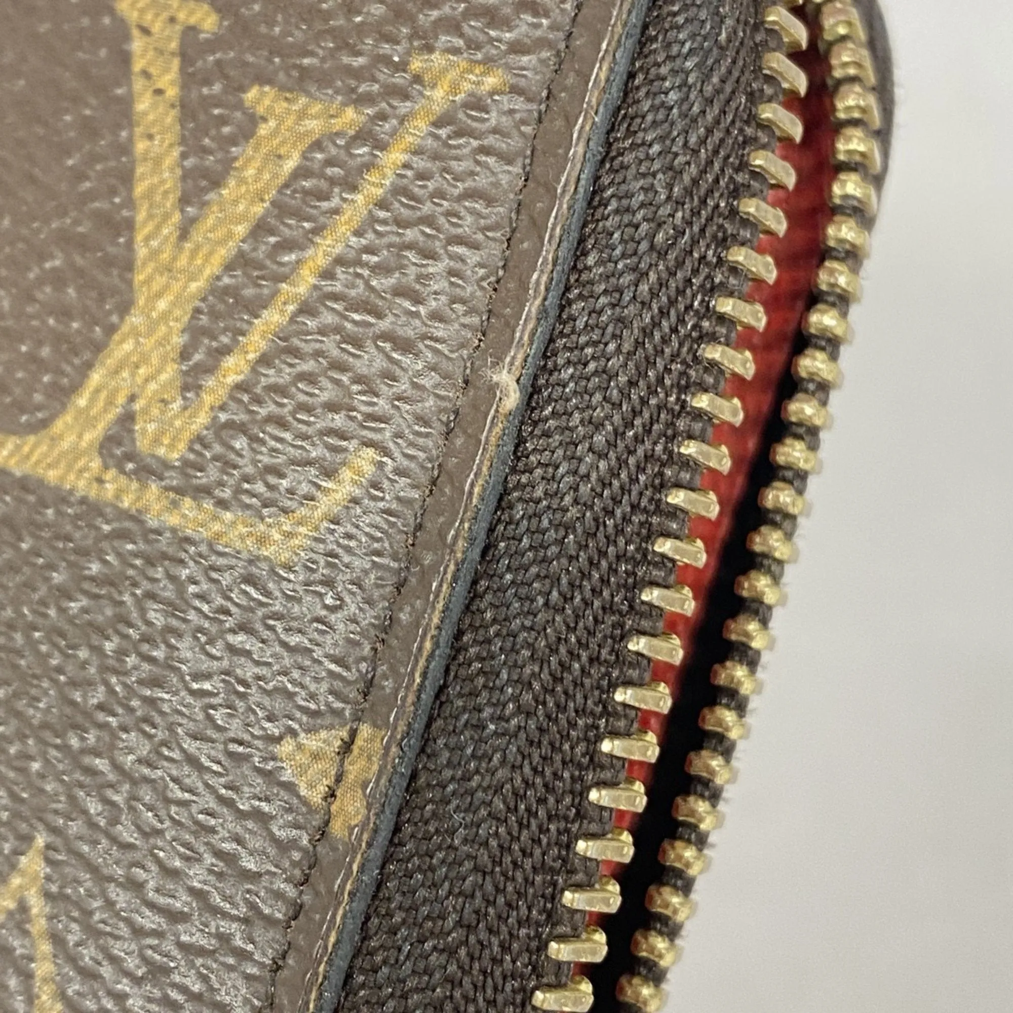 Louis Vuitton Long Wallet (Bi-Fold) (Pre-Owned)