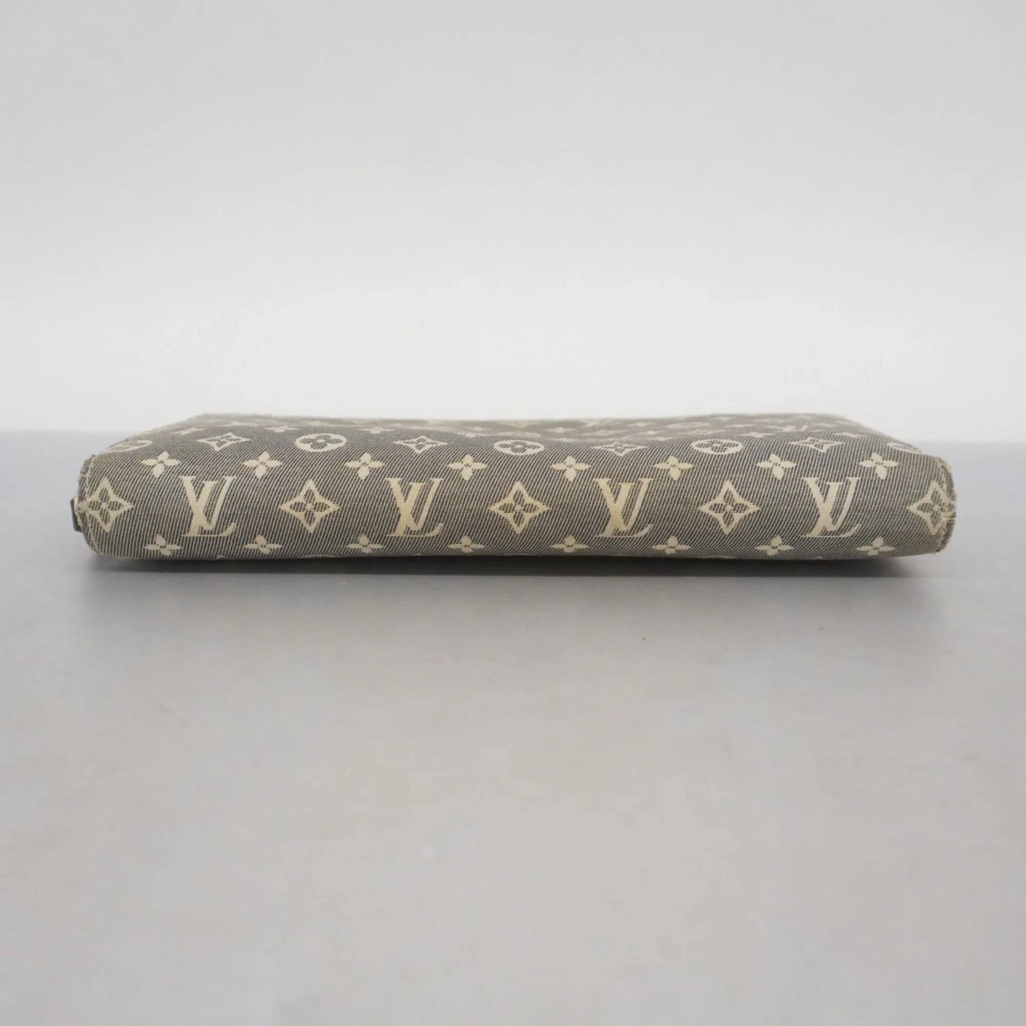 Louis Vuitton Long Wallet (Bi-Fold) (Pre-Owned)