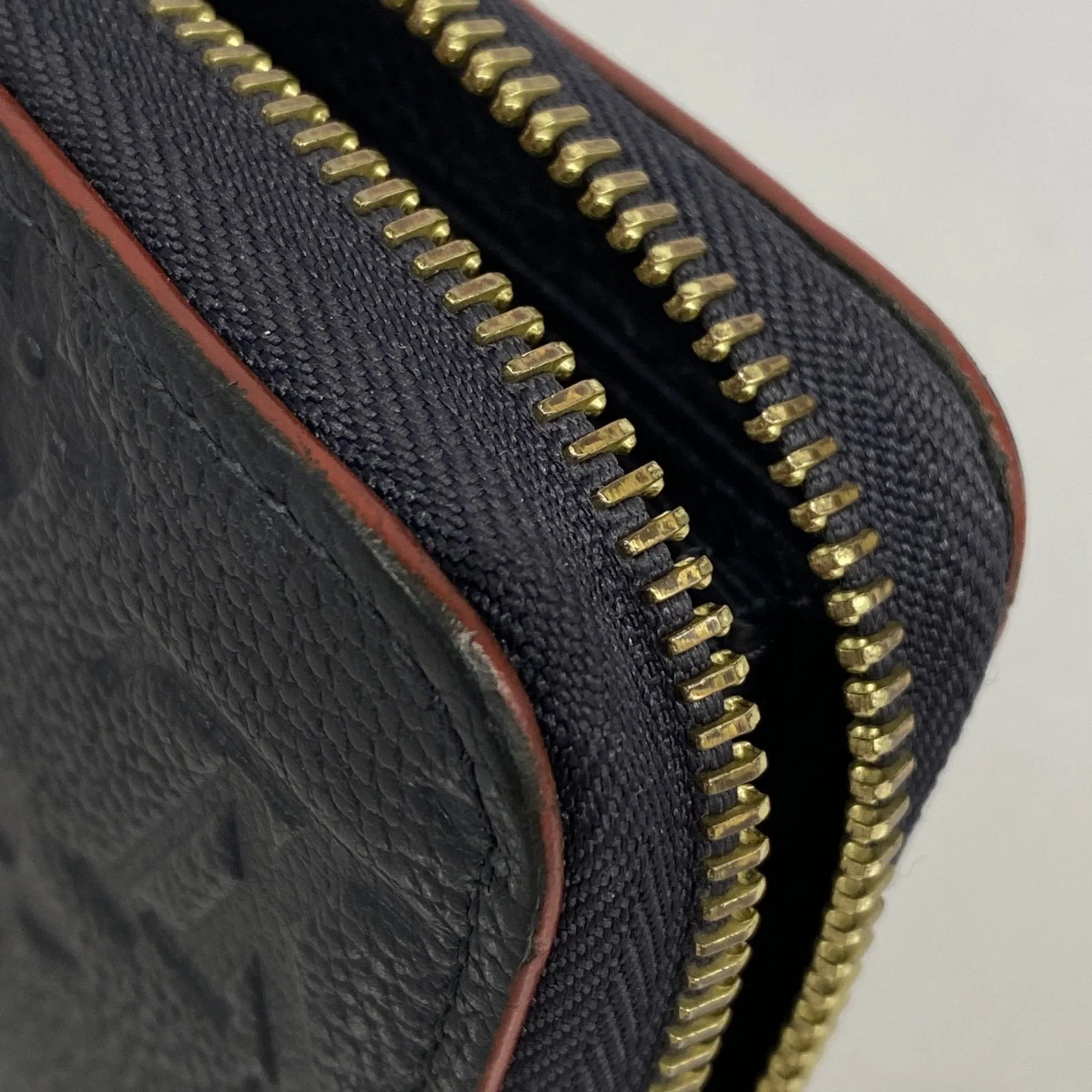 Louis Vuitton Long Wallet (Bi-Fold) (Pre-Owned)