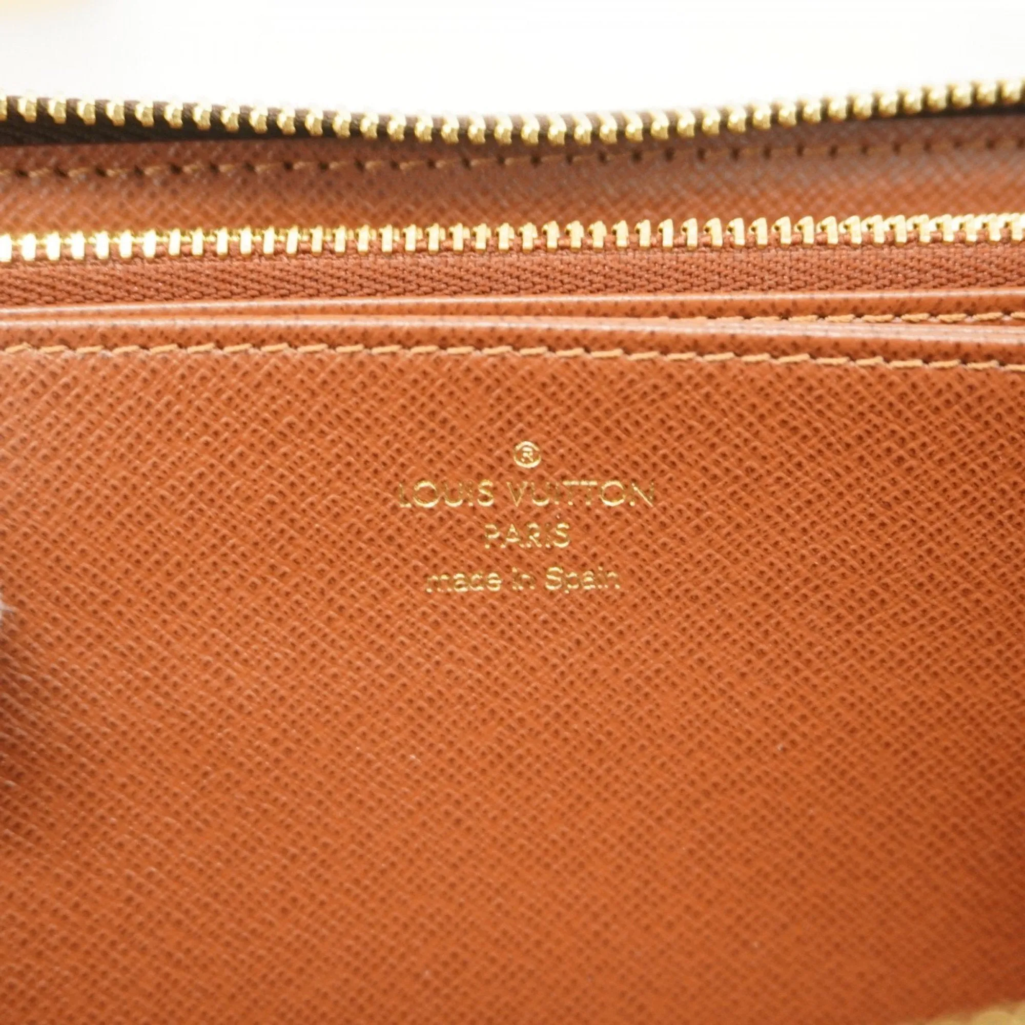 Louis Vuitton Long Wallet (Bi-Fold) (Pre-Owned)