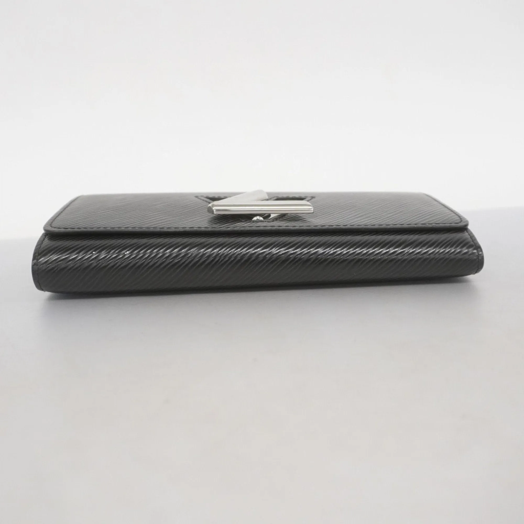 Louis Vuitton Long Wallet (Bi-Fold) (Pre-Owned)