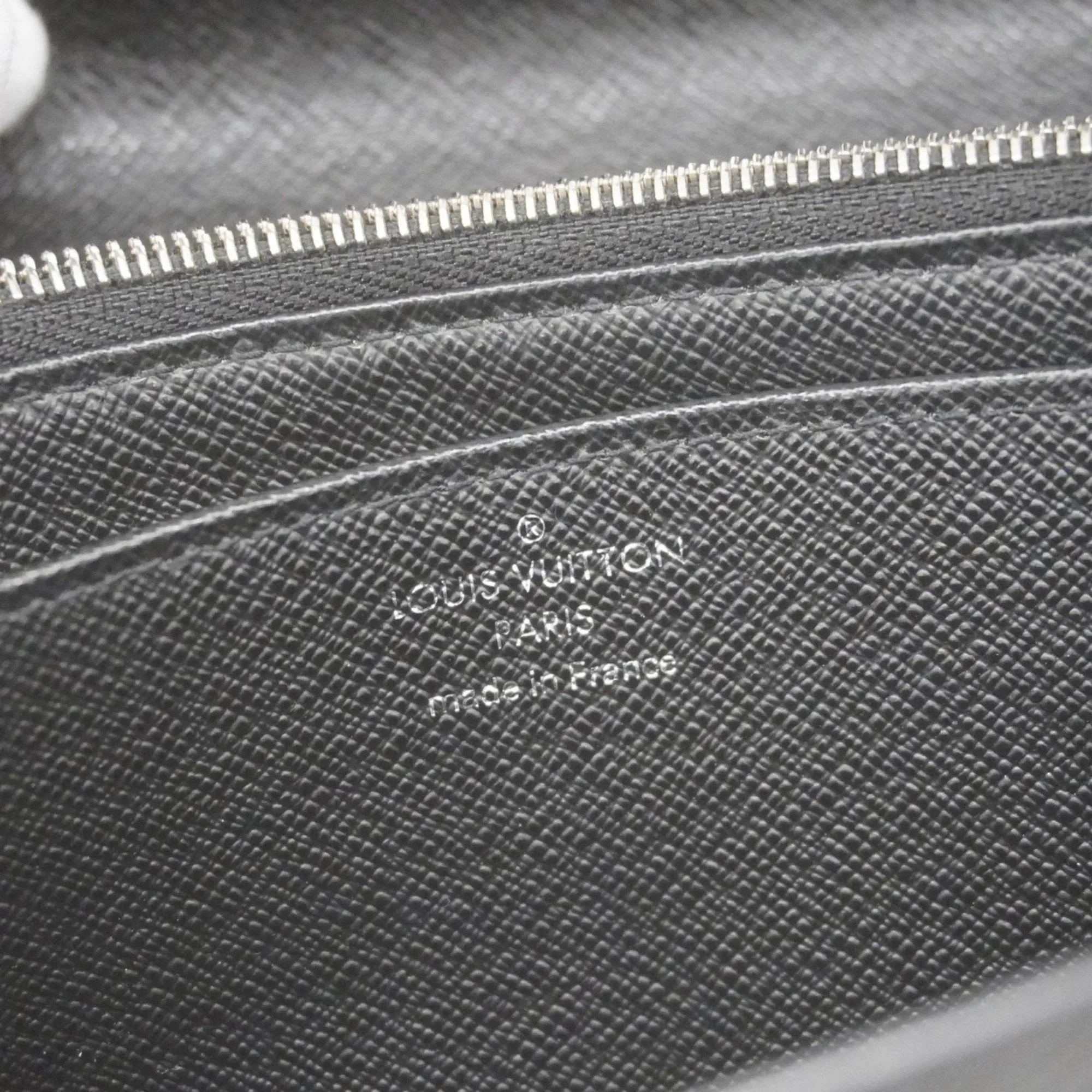 Louis Vuitton Long Wallet (Bi-Fold) (Pre-Owned)