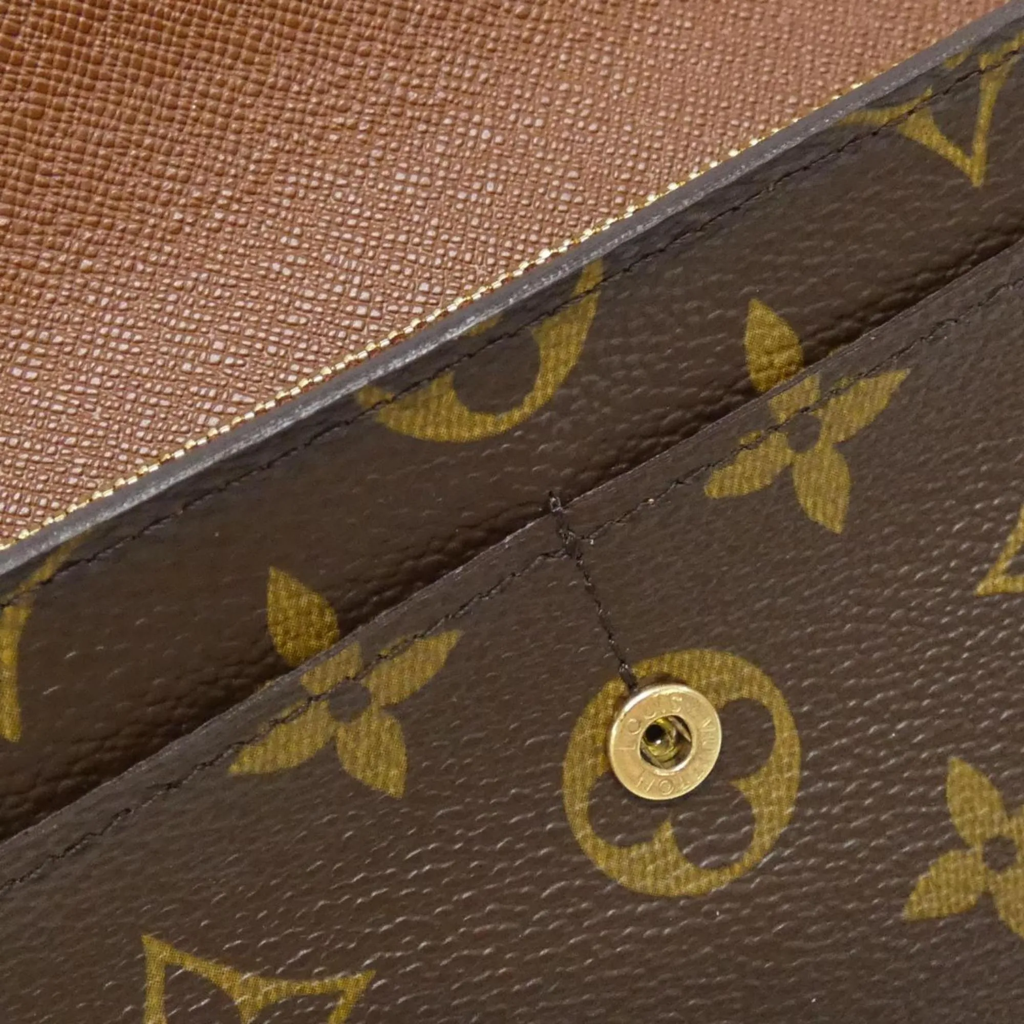 Louis Vuitton Monogram Coated Canvas Long Wallet (Bi-Fold) (Pre-Owned)