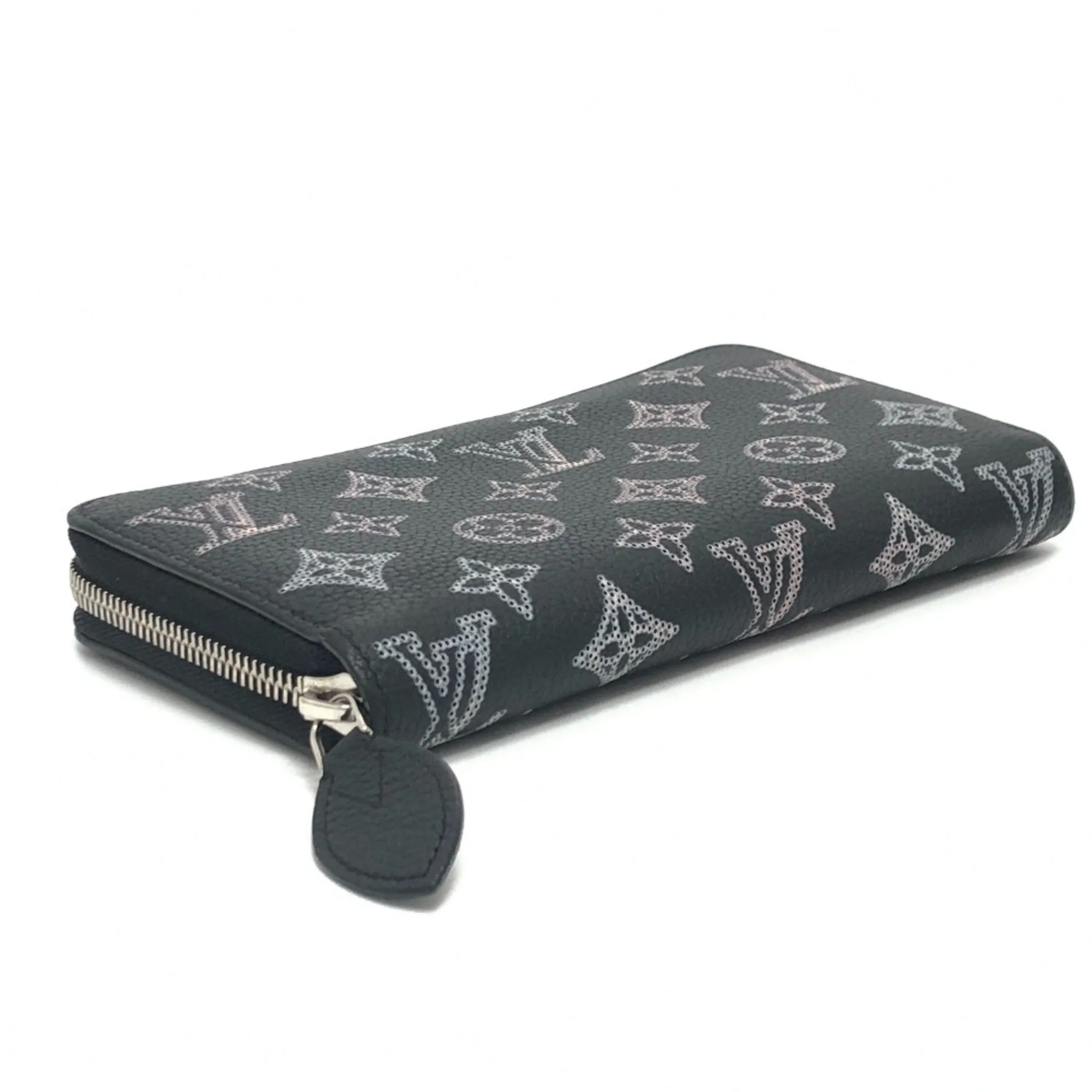 Louis Vuitton Noir Mahina Leather Long Wallet (Bi-Fold) (Pre-Owned)