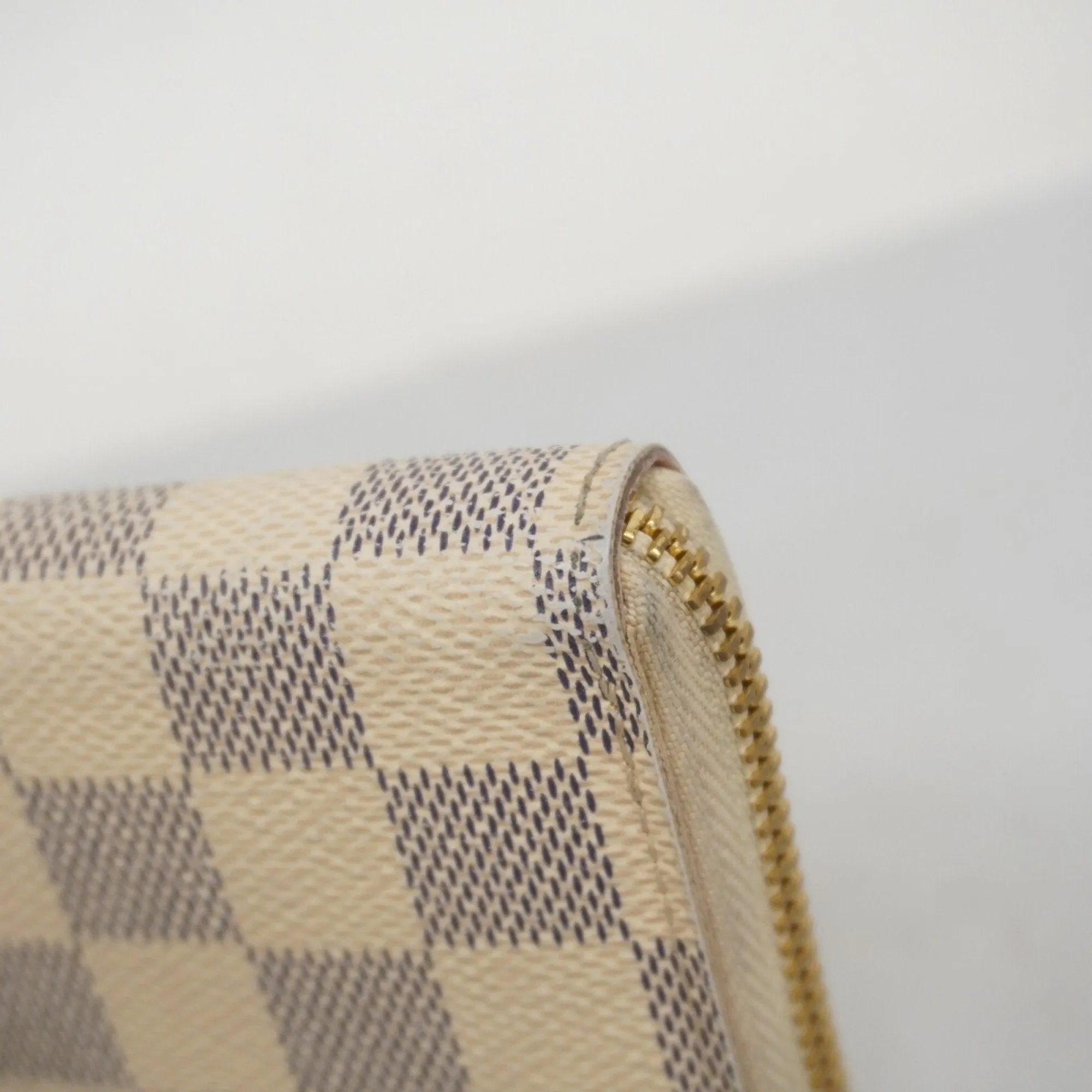 Louis Vuitton Rose Ballerine Long Wallet (Bi-Fold) (Pre-Owned)