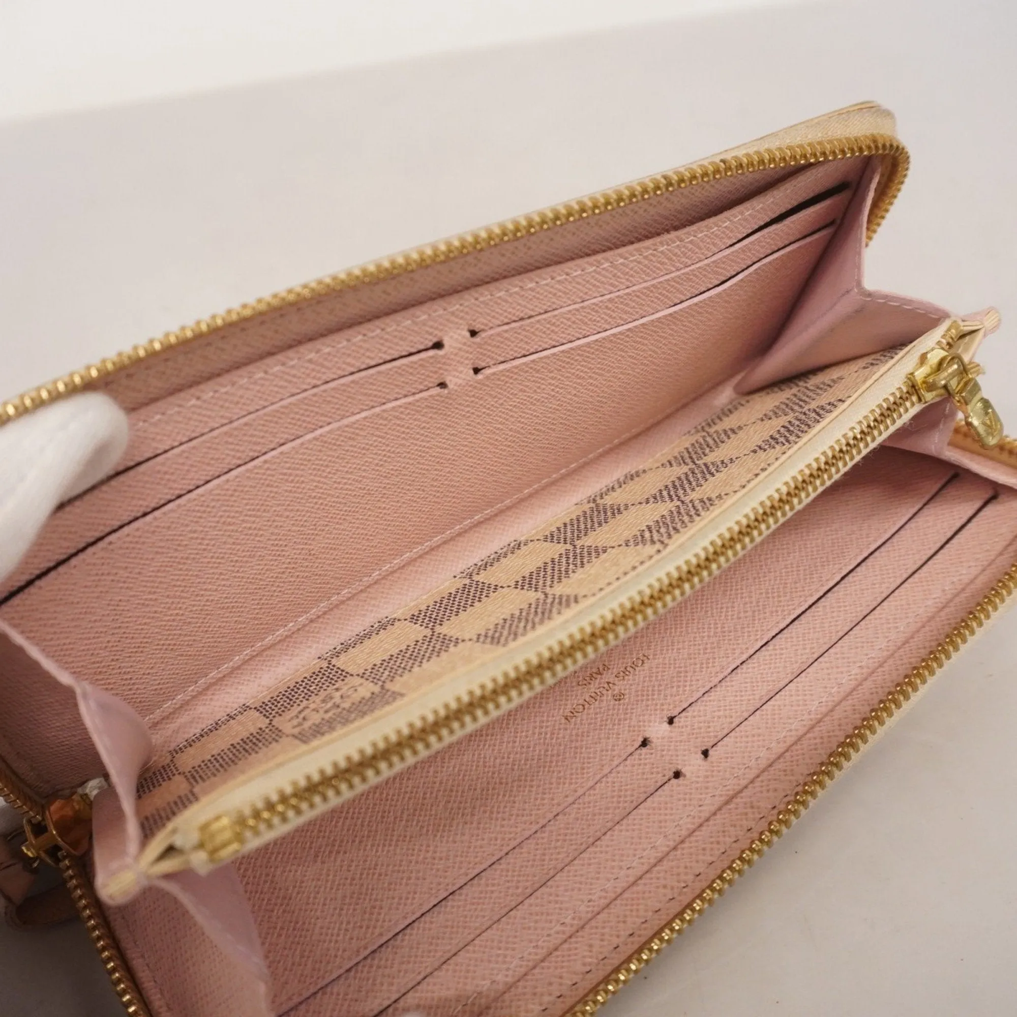 Louis Vuitton Rose Ballerine Long Wallet (Bi-Fold) (Pre-Owned)
