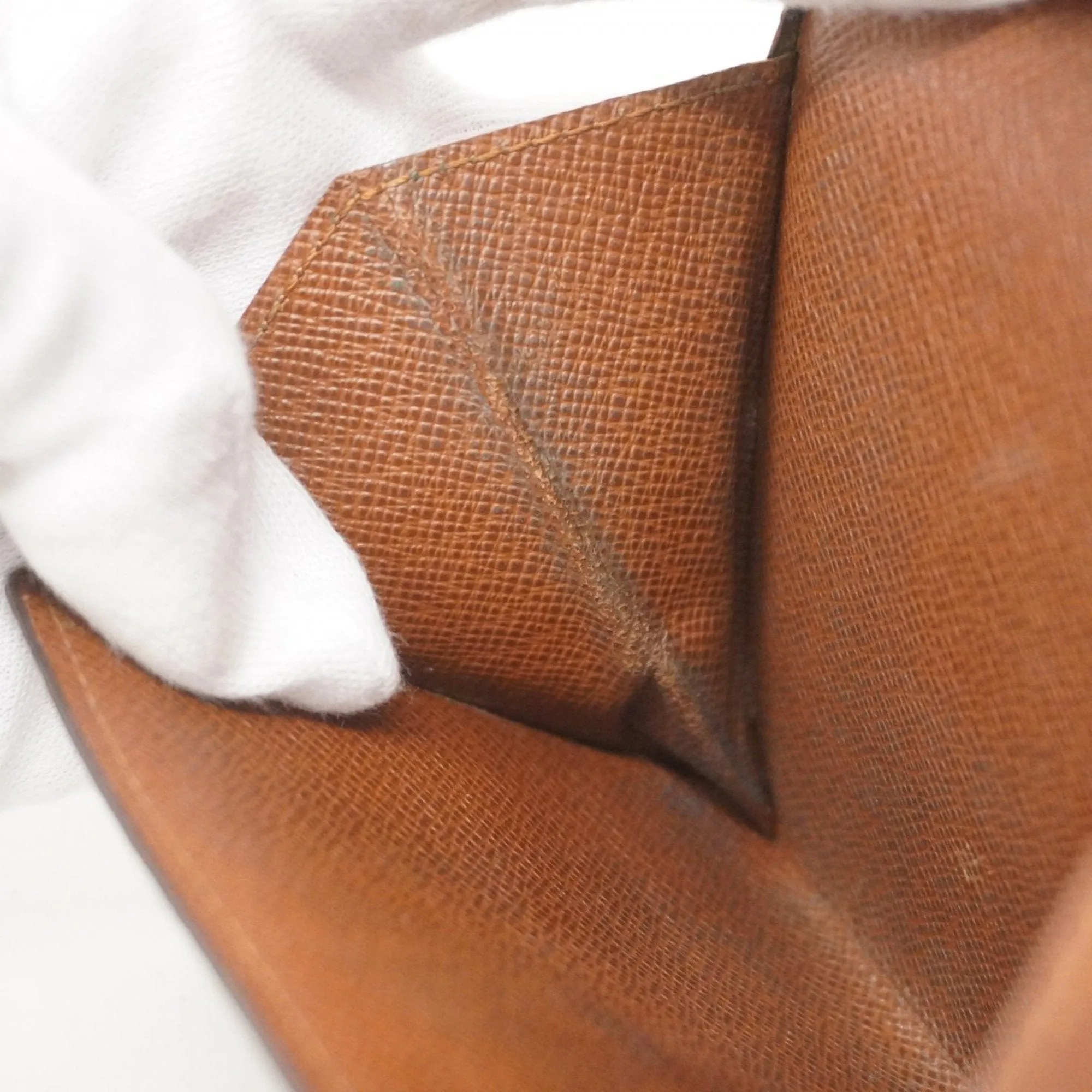 Louis Vuitton Wallet (Tri-Fold) (Pre-Owned)