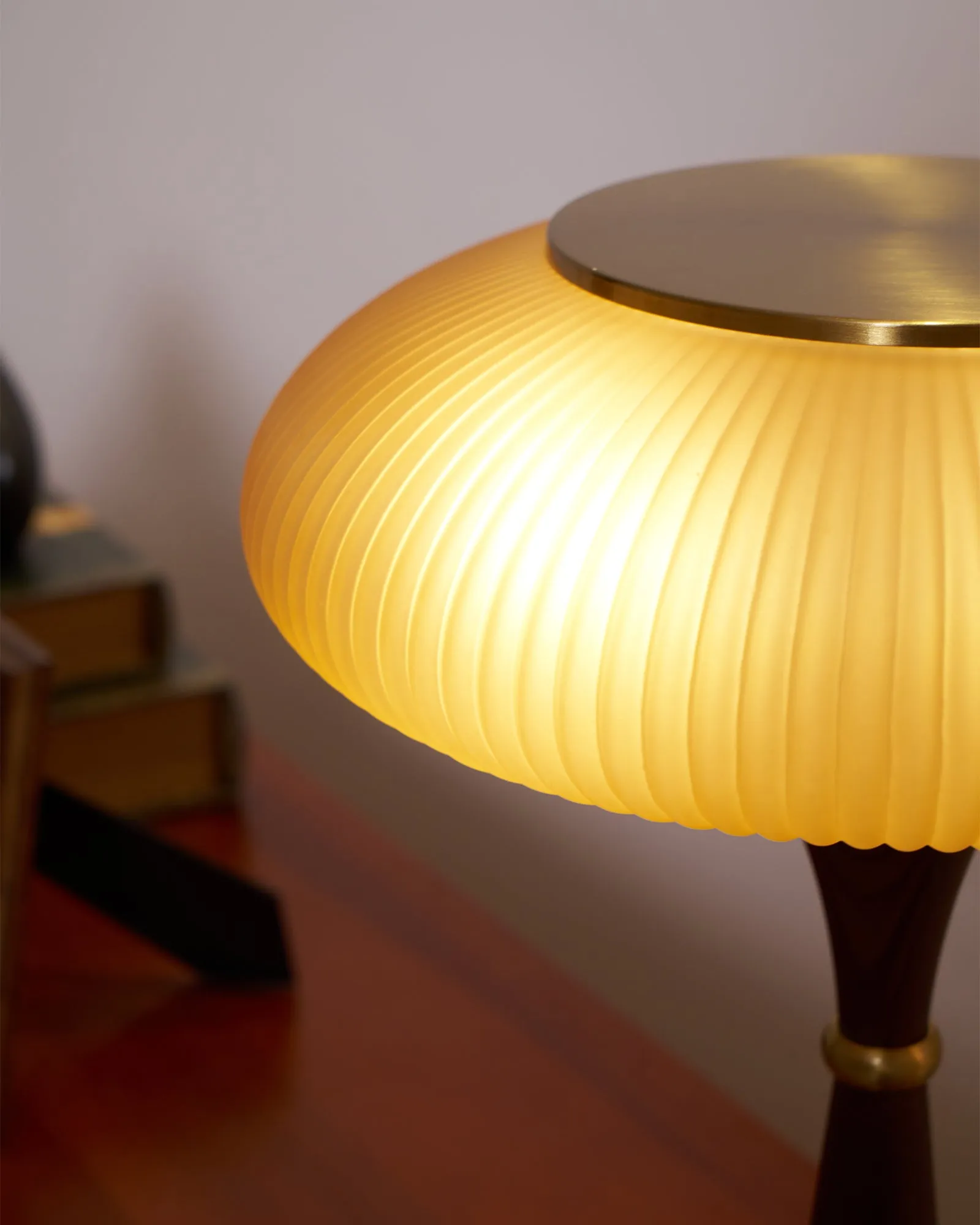 Matsutake Table Lamp