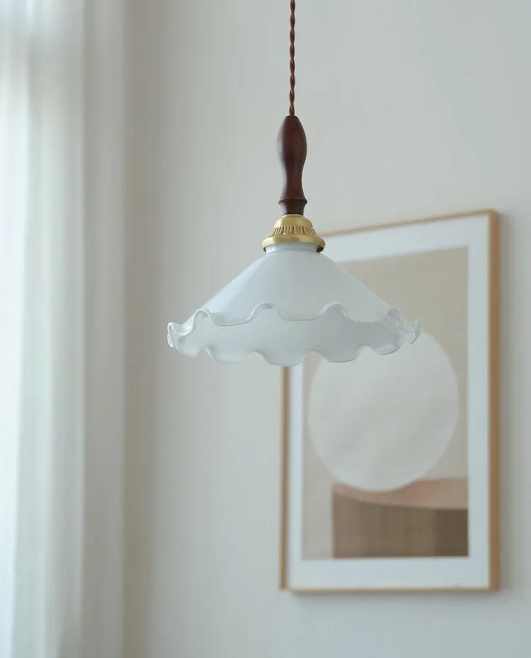 Milky Flower Pendant Light