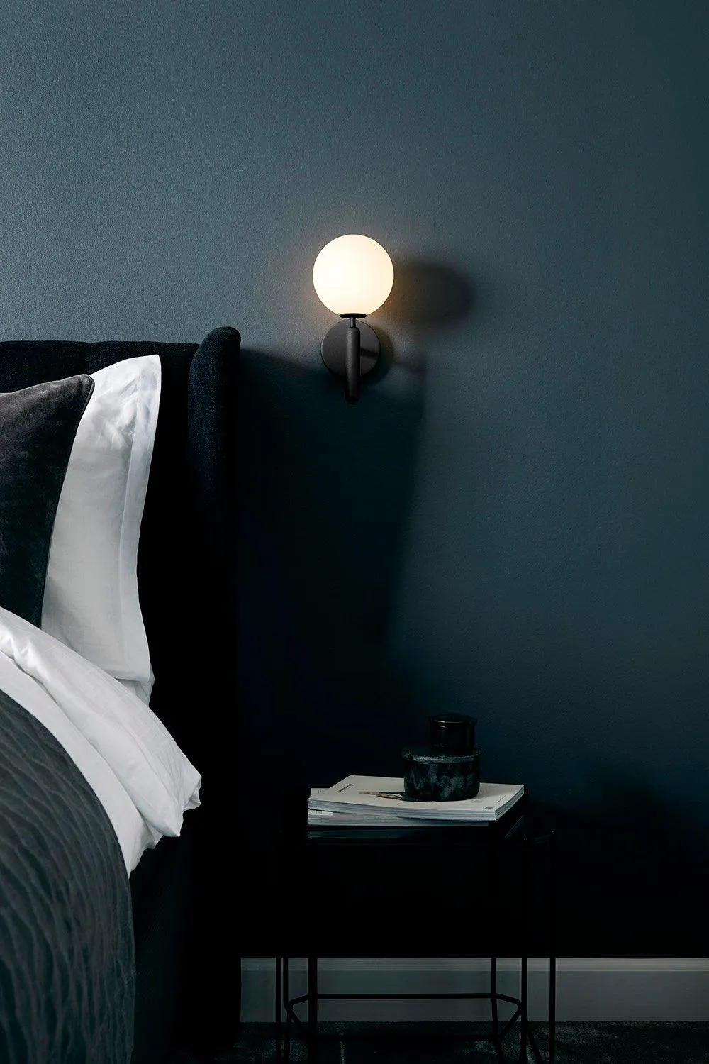 Nordica Wall Lamp