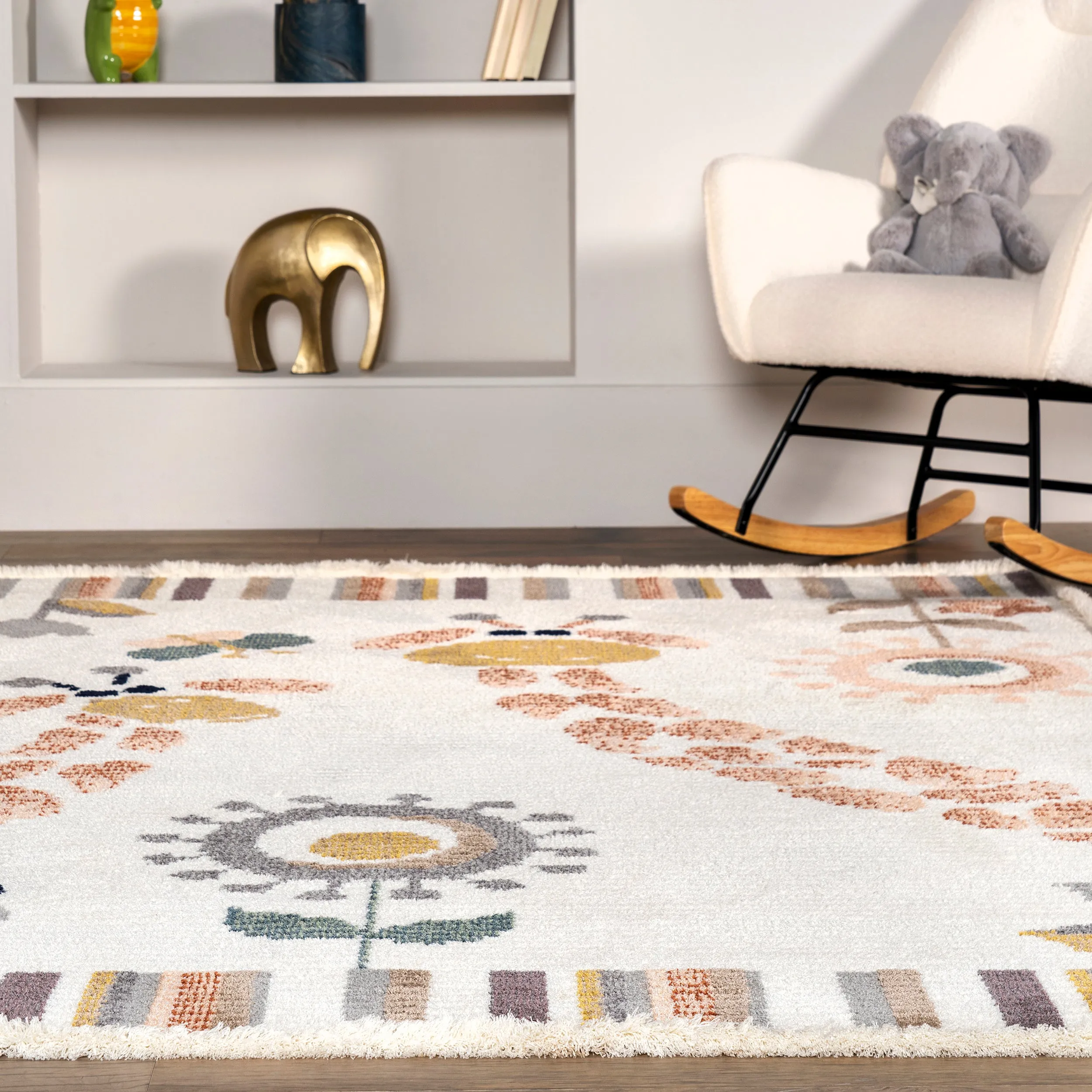 nuLOOM Avianna Giraffe Kids Fringe Area Rug