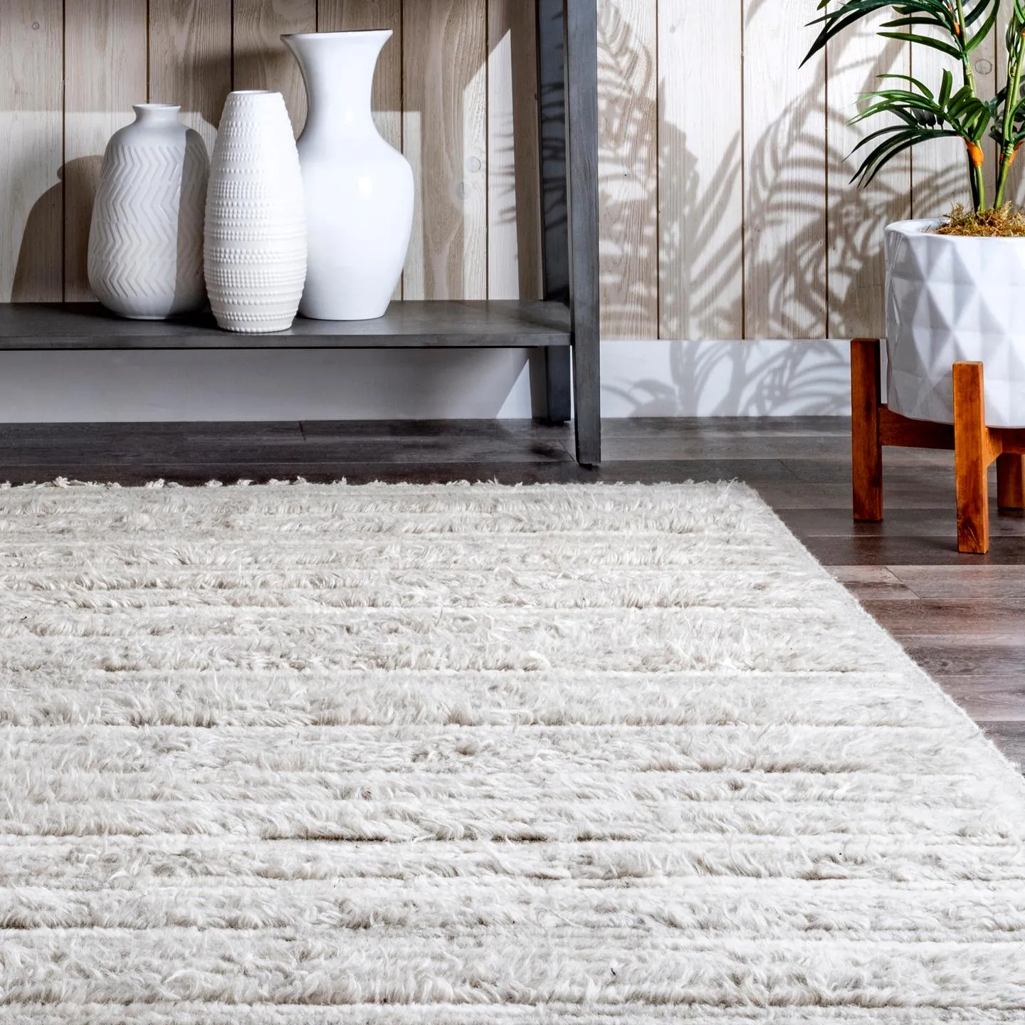 nuLOOM Jolene Shaggy Striated Area Rug