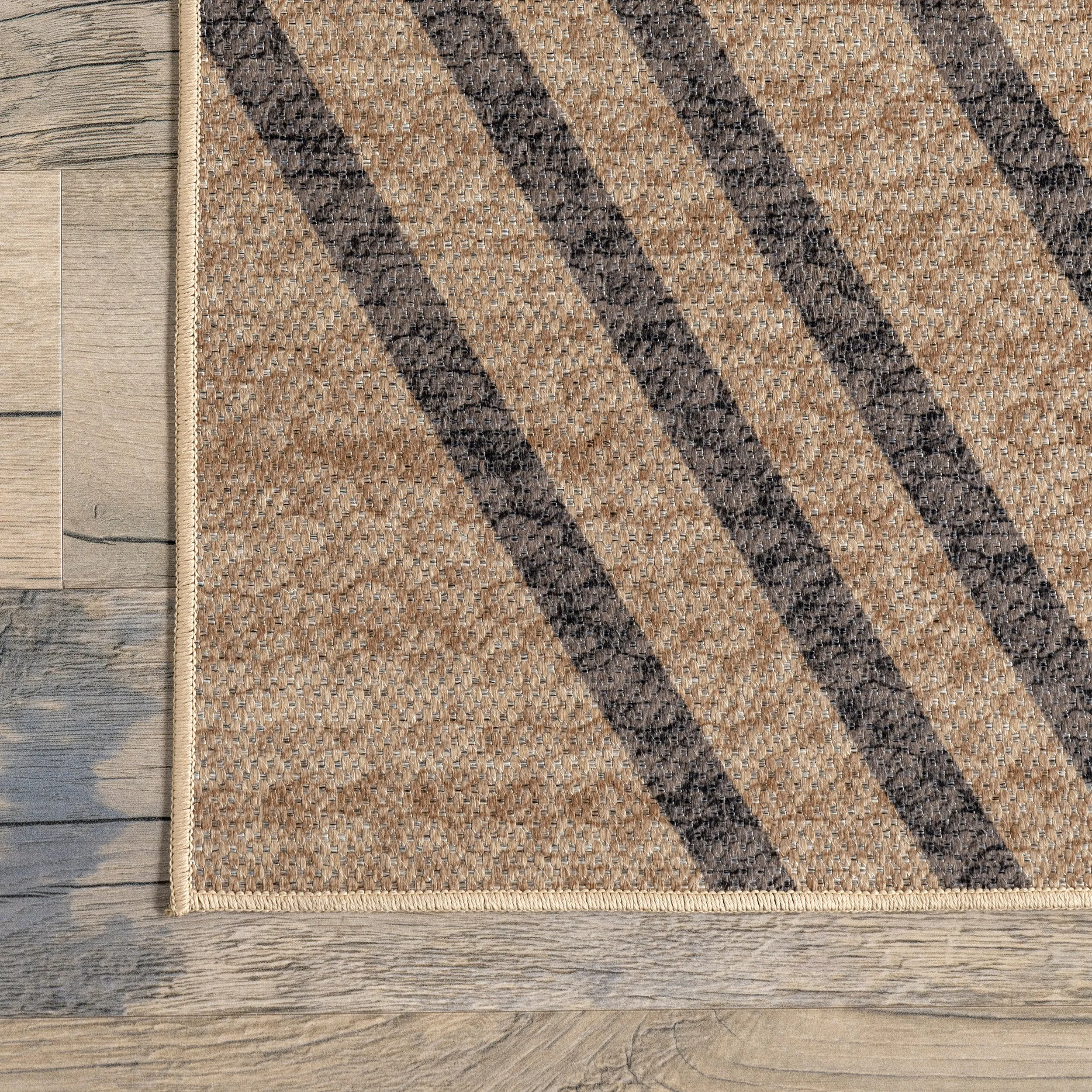 nuLOOM Kasie Geometric Stripes Easy-Jute Machine Washable Area Rug