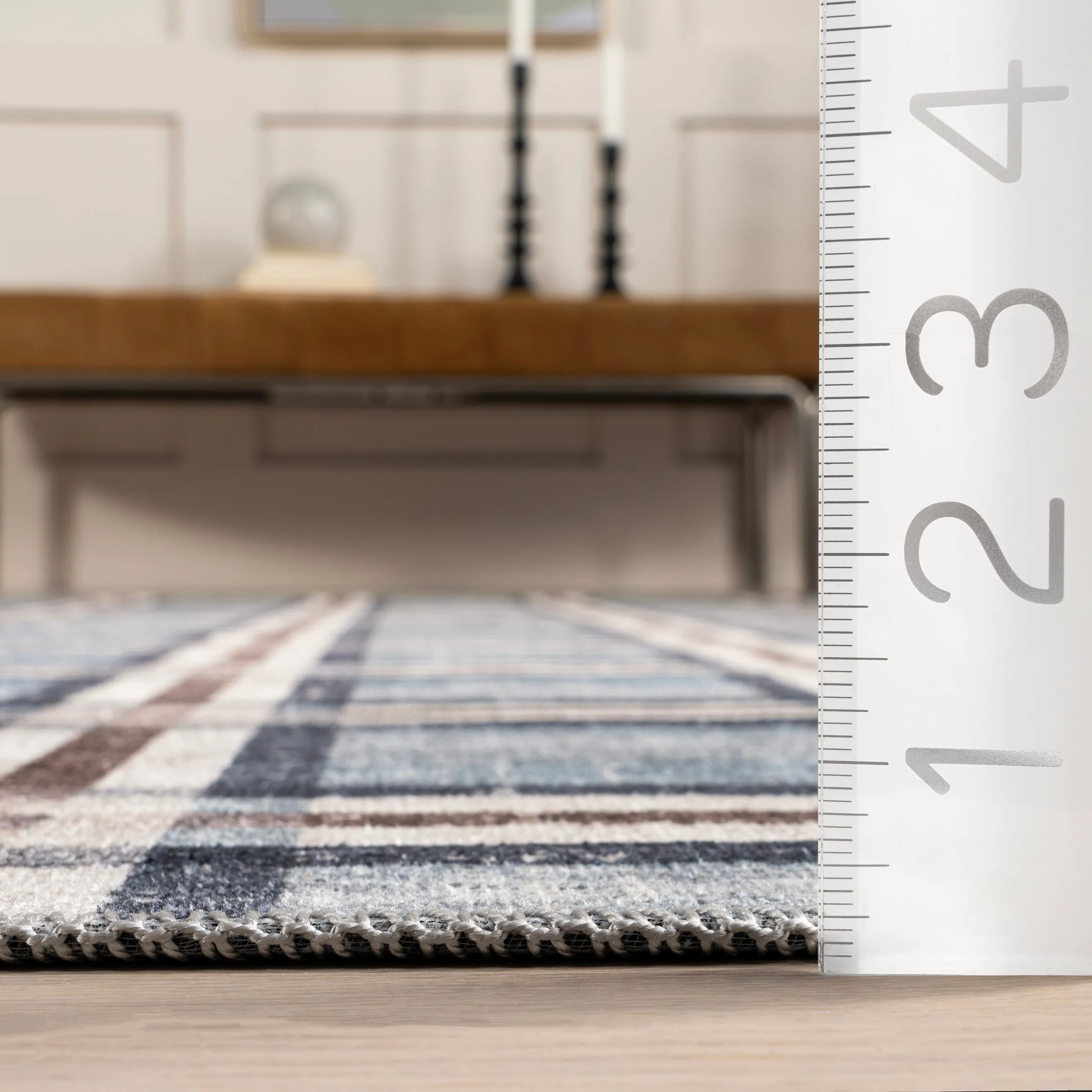 nuLOOM Steph Windowpane Plaid Machine Washable Area Rug