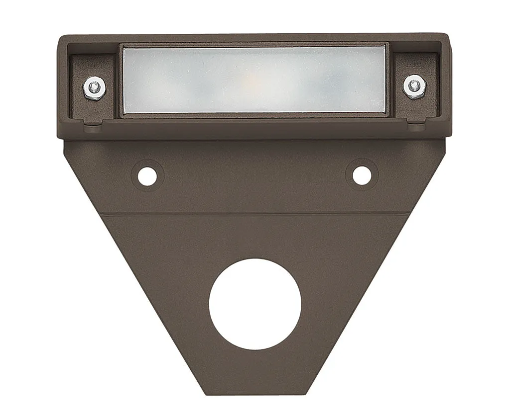 Nuvi LED Landscape Deck in Bronze Outdoor Landscape Lighting