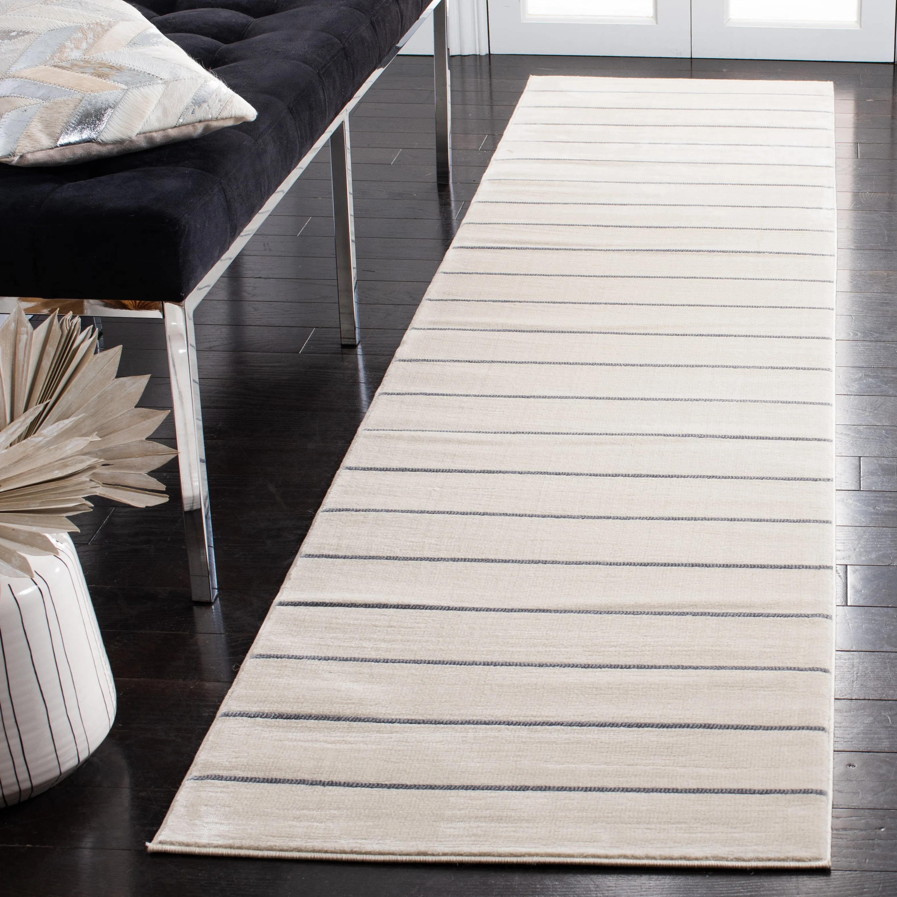 Orwell Machine Made Area Rug, Ivory / Grey Contemporary Style Easy Care